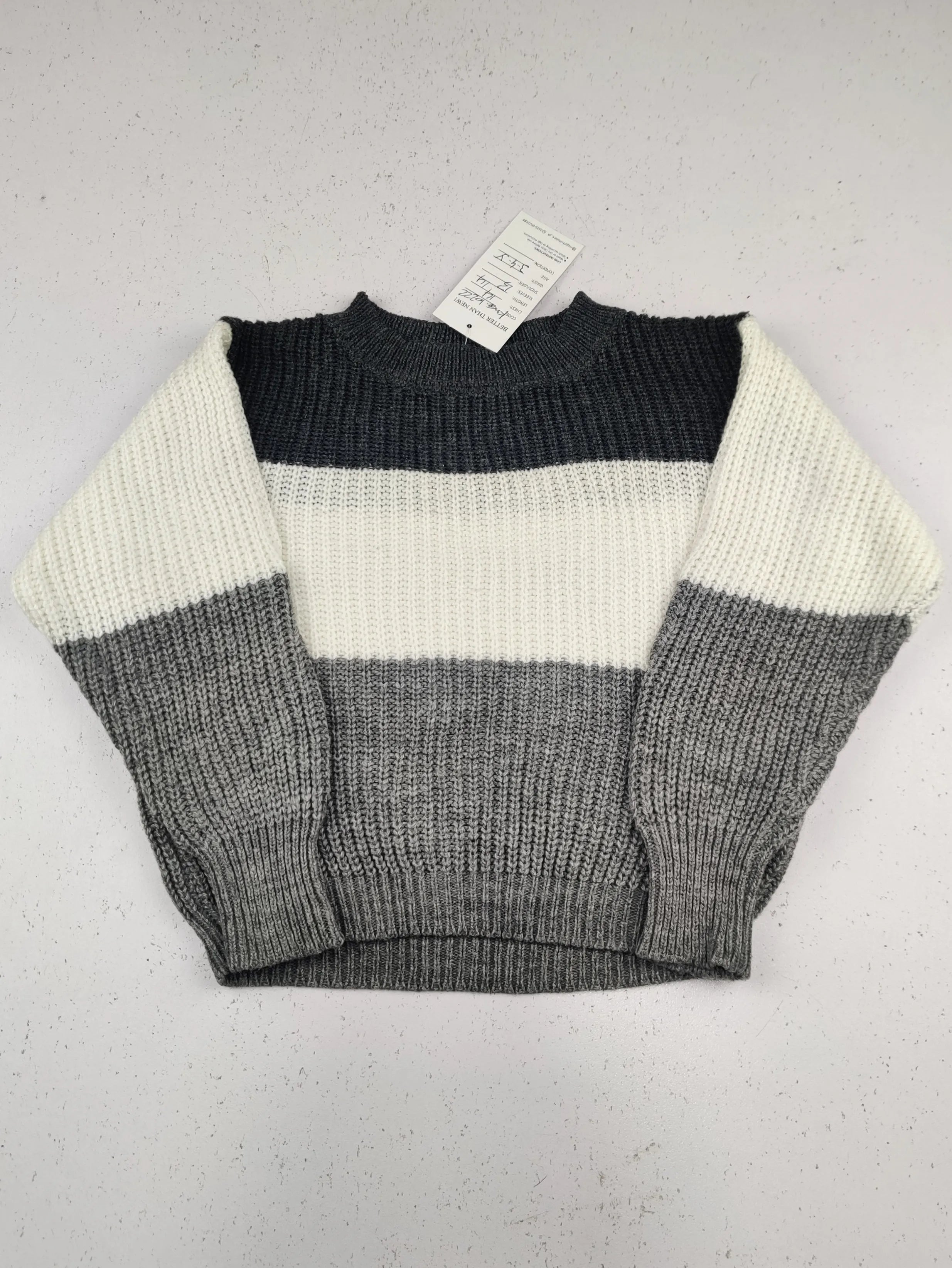 Buy online pre-used pre-loved 100% authentic & Original branded Shein (KWG-10222) available in Pakistan. Top international brands avilable.