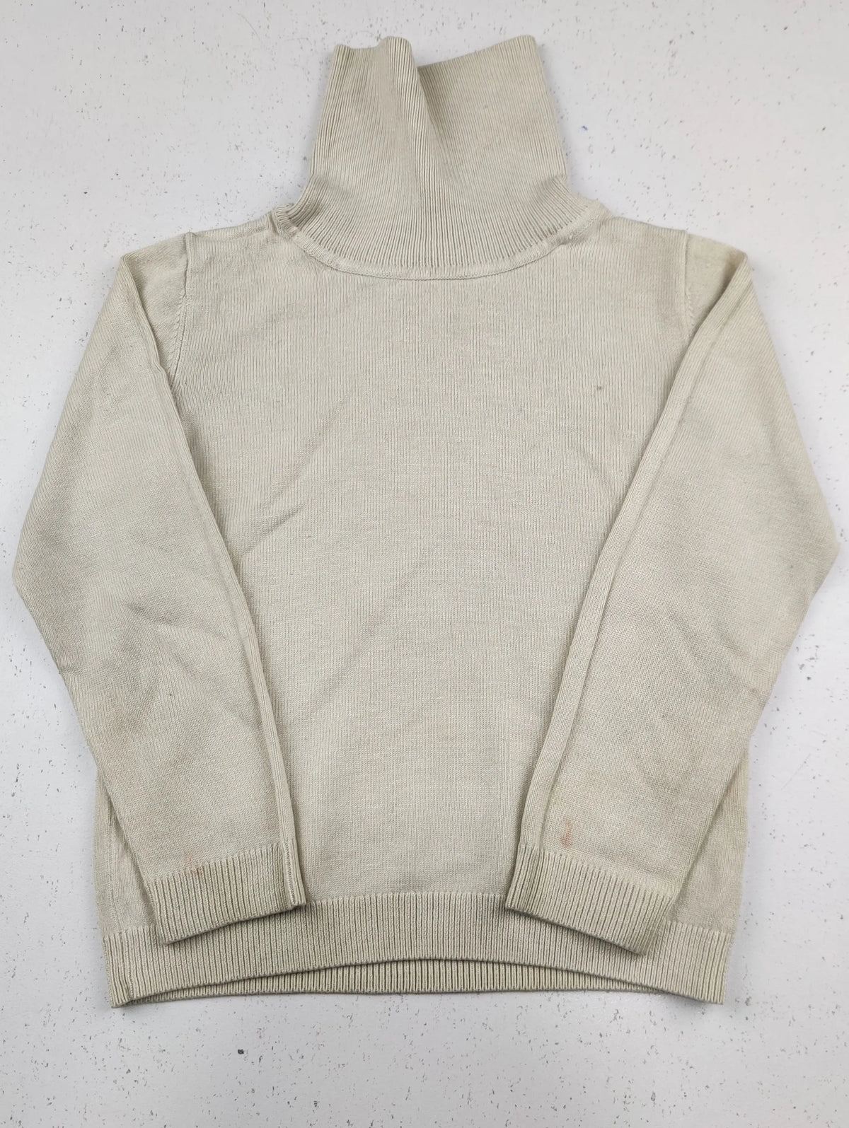 Buy online pre-used pre-loved 100% authentic & Original branded Primark (KWG-10252) available in Pakistan. Top international brands avilable.