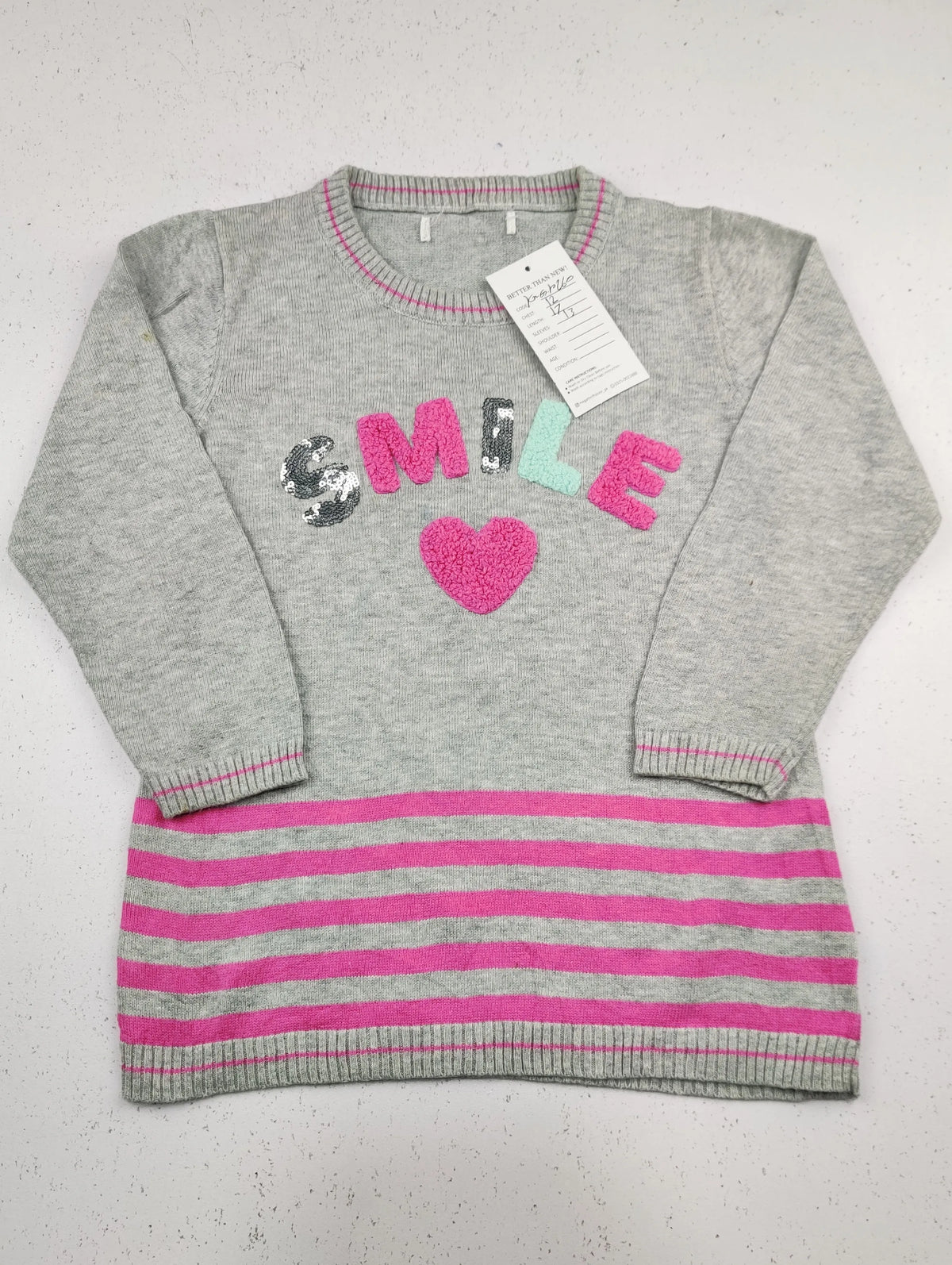 Buy online pre-used pre-loved 100% authentic & Original branded Unknown Brand (KWG-10260) available in Pakistan. Top international brands avilable.