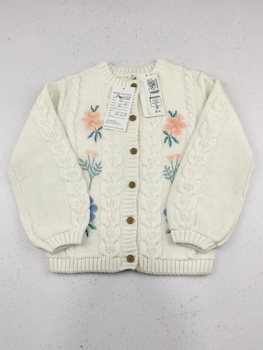Buy online pre-used pre-loved 100% authentic & Original branded Marks & Spencer (KWG-10288) available in Pakistan. Top international brands avilable.