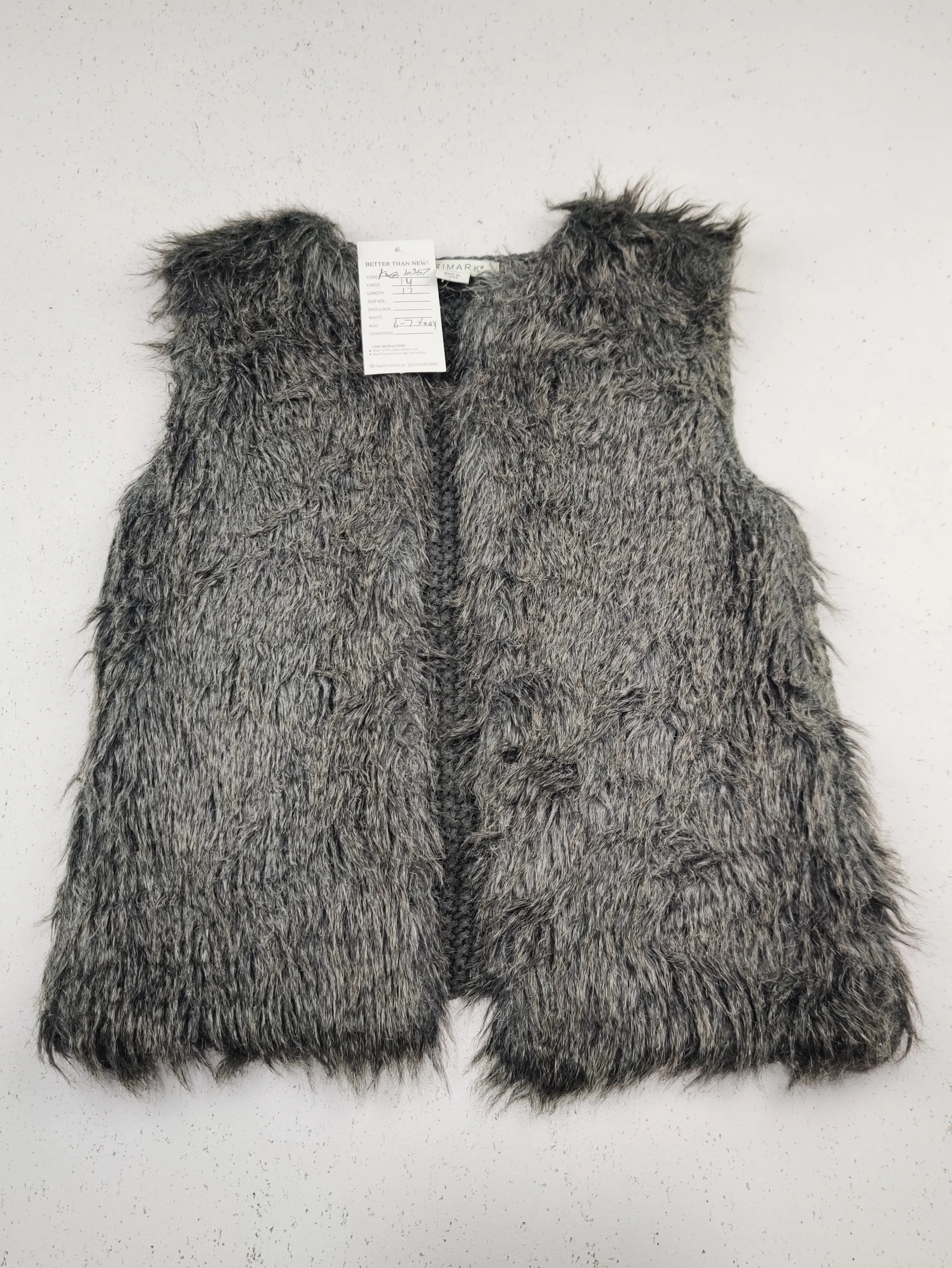 Buy online pre-used pre-loved 100% authentic & Original branded Primark (KWG-10357) available in Pakistan. Top international brands avilable.