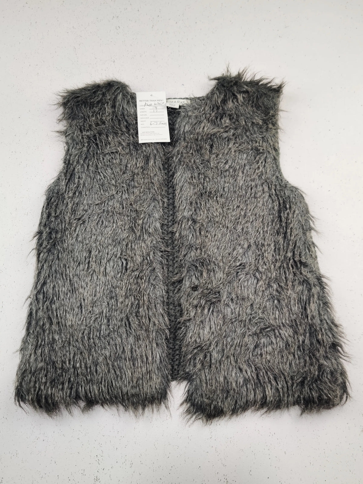 Buy online pre-used pre-loved 100% authentic & Original branded Primark (KWG-10357) available in Pakistan. Top international brands avilable.