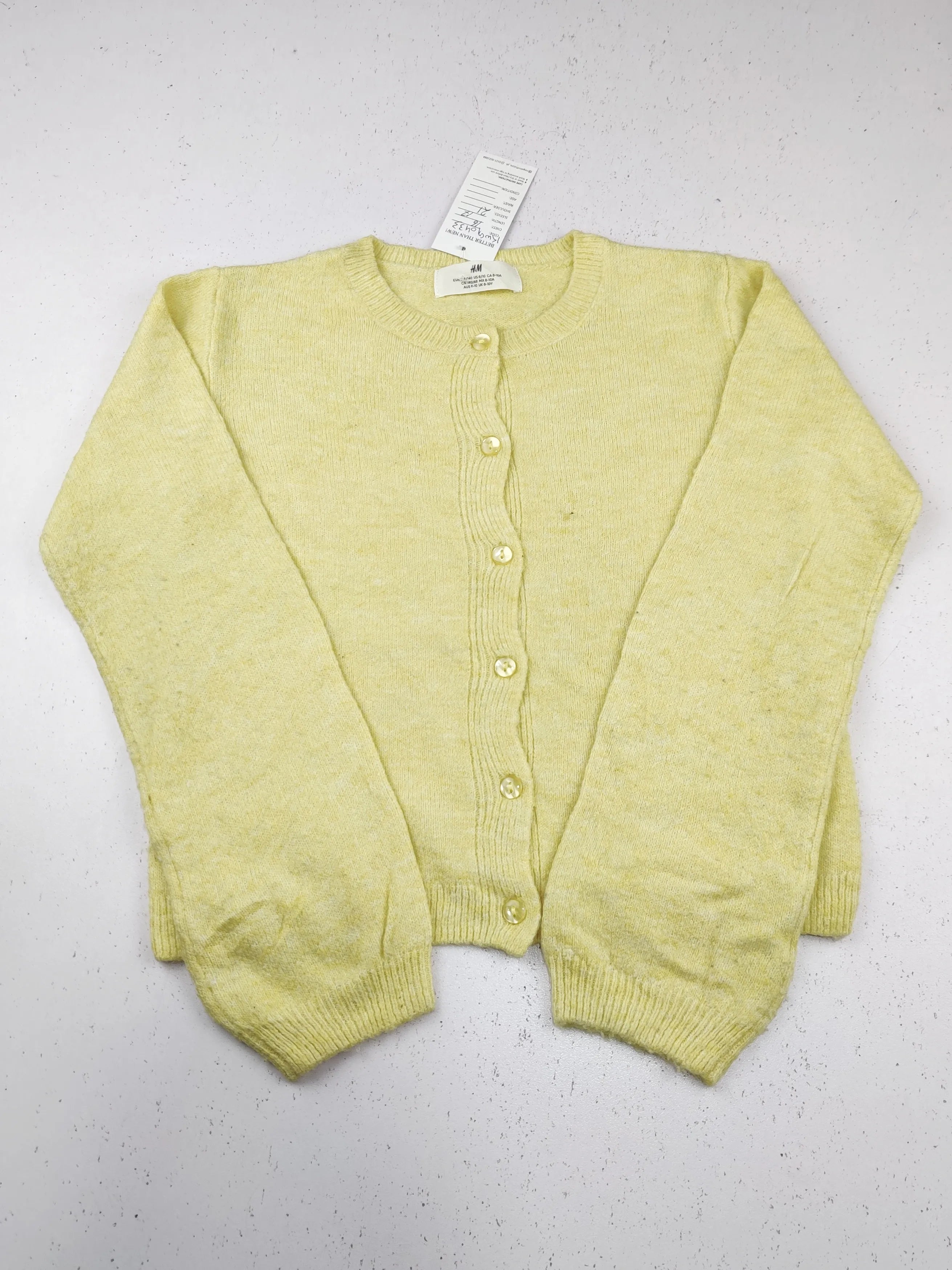 Buy online pre-used pre-loved 100% authentic & Original branded H&M (KWG-10433) available in Pakistan. Top international brands avilable.