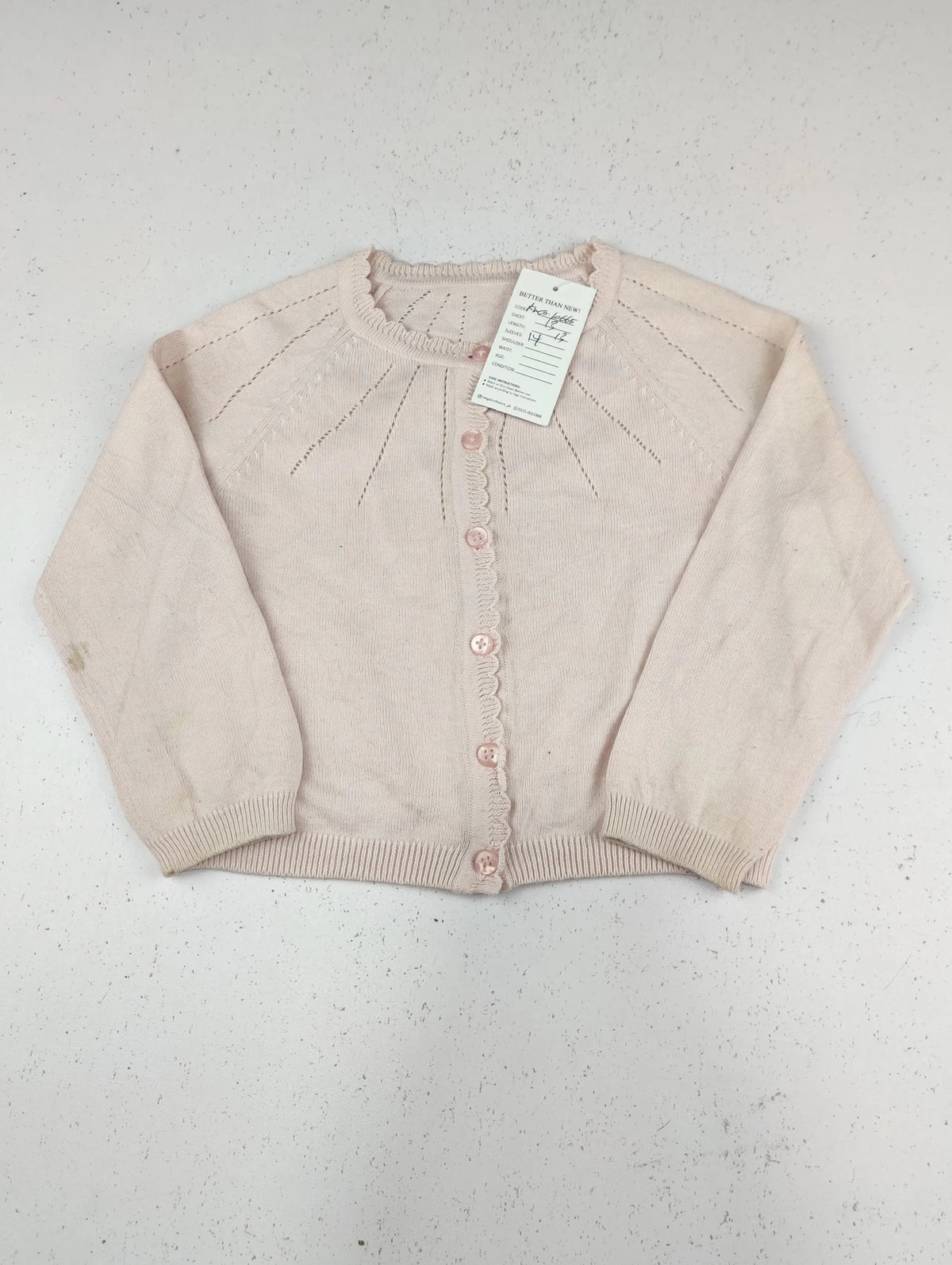Buy online pre-used pre-loved 100% authentic & Original branded Unknown Brand (KWG-10665) available in Pakistan. Top international brands avilable.