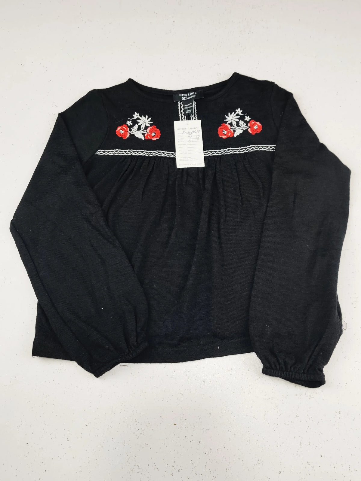 Buy online pre-used pre-loved 100% authentic & Original branded New Look (KWG-10669) available in Pakistan. Top international brands avilable.