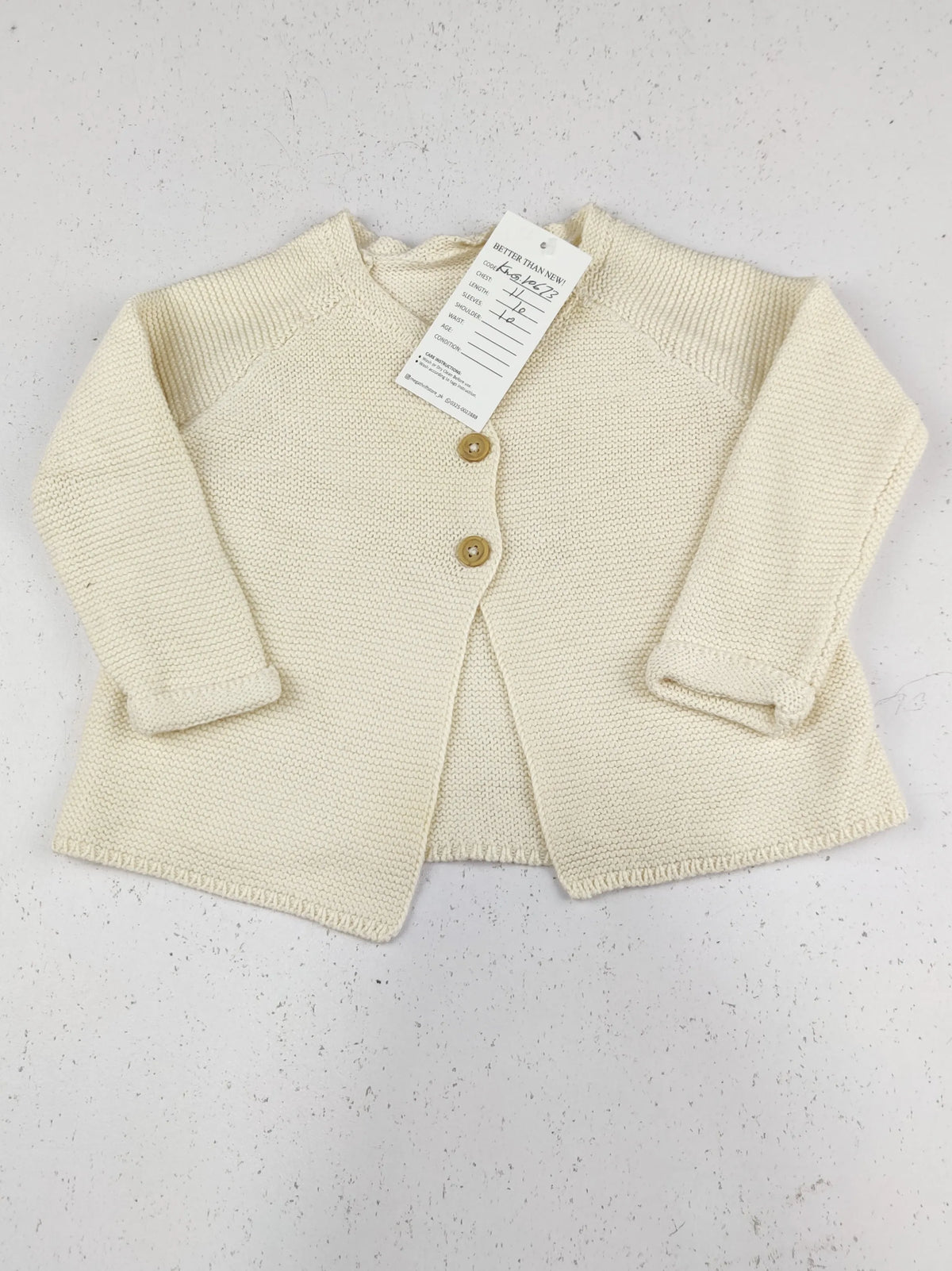 Buy online pre-used pre-loved 100% authentic & Original branded George (KWG-10673) available in Pakistan. Top international brands avilable.