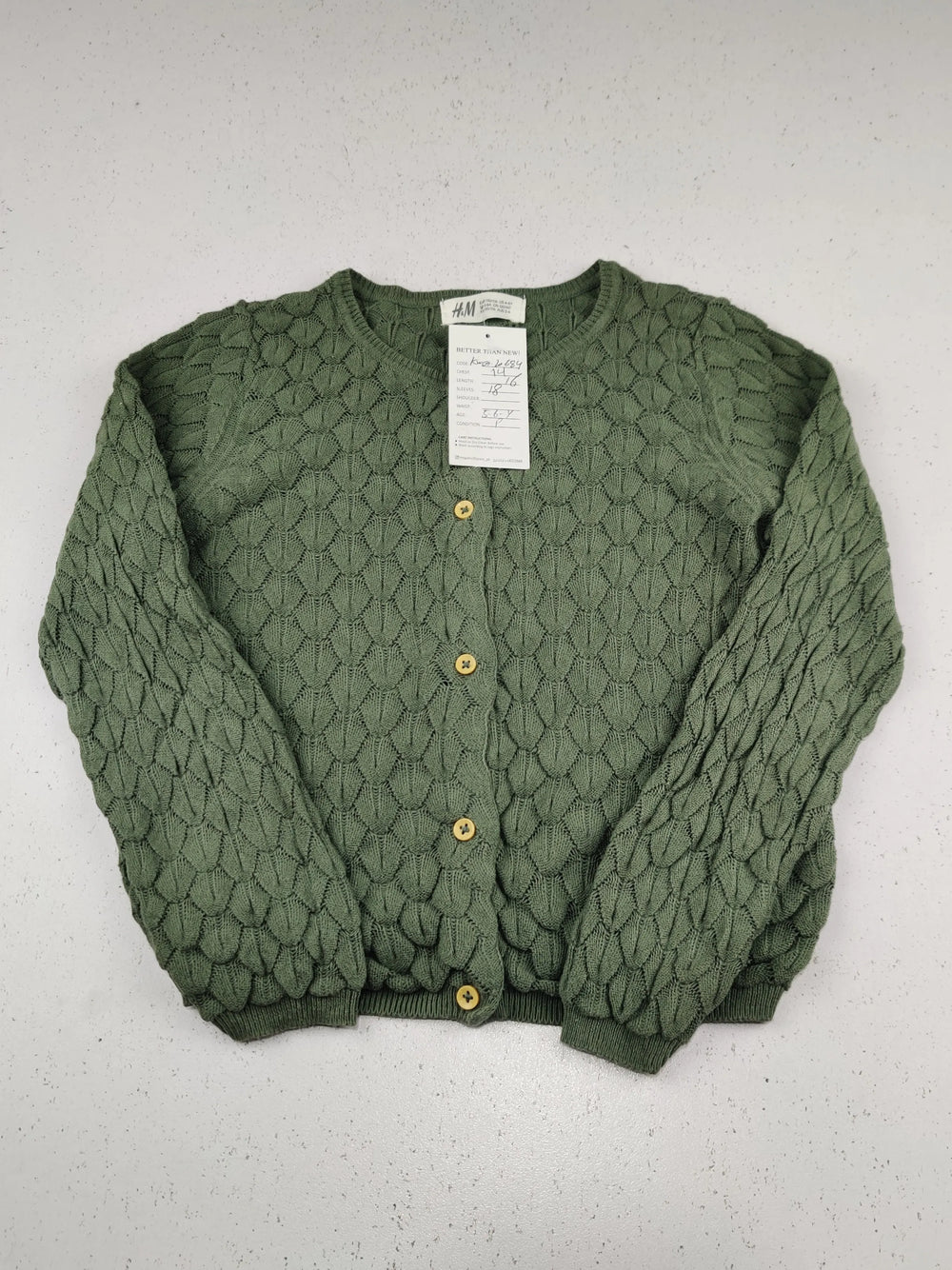 Buy online pre-used pre-loved 100% authentic & Original branded H&M (KWG-10684) available in Pakistan. Top international brands avilable.