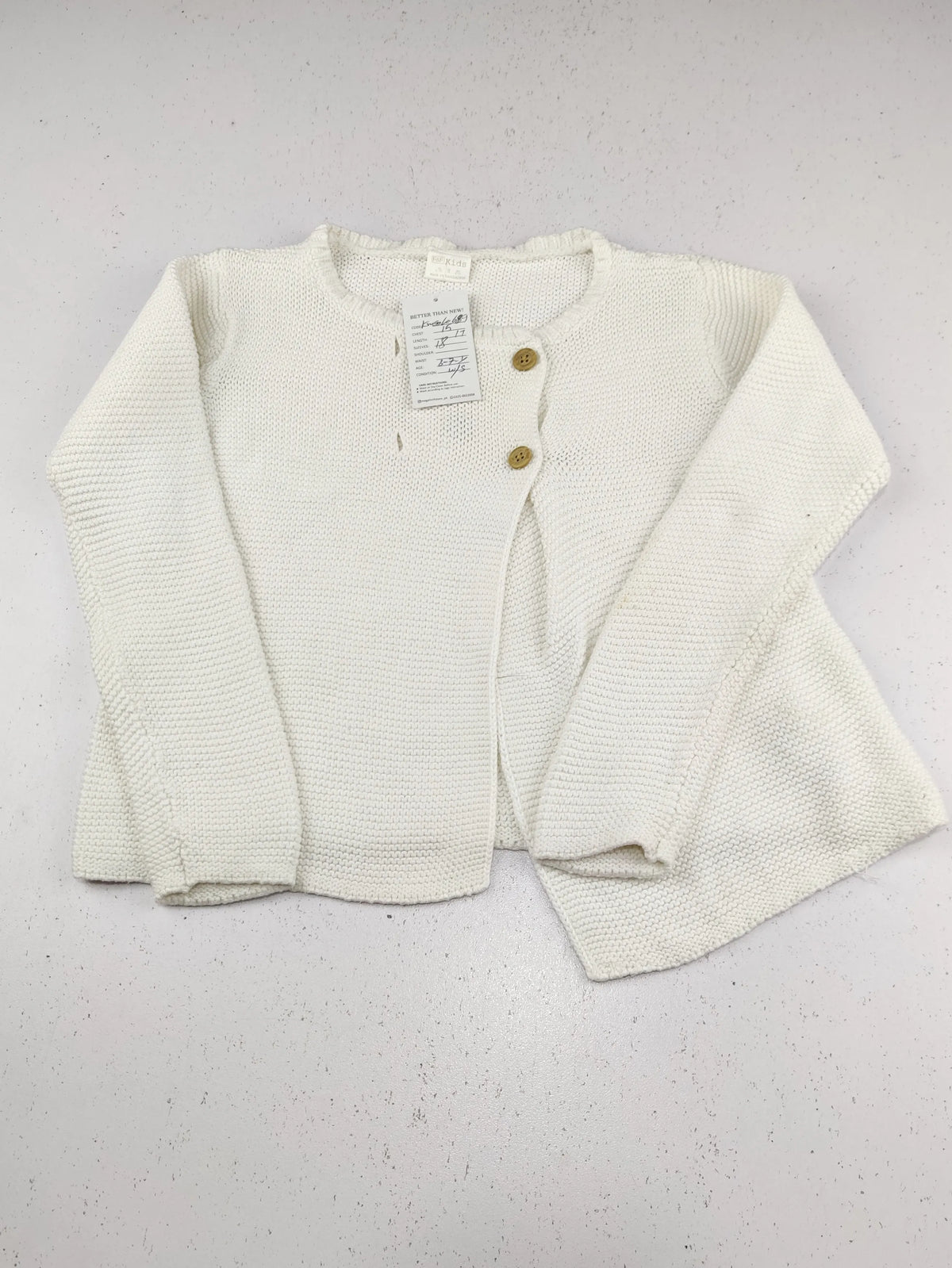 Buy online pre-used pre-loved 100% authentic & Original branded F&F (KWG-10689) available in Pakistan. Top international brands avilable.