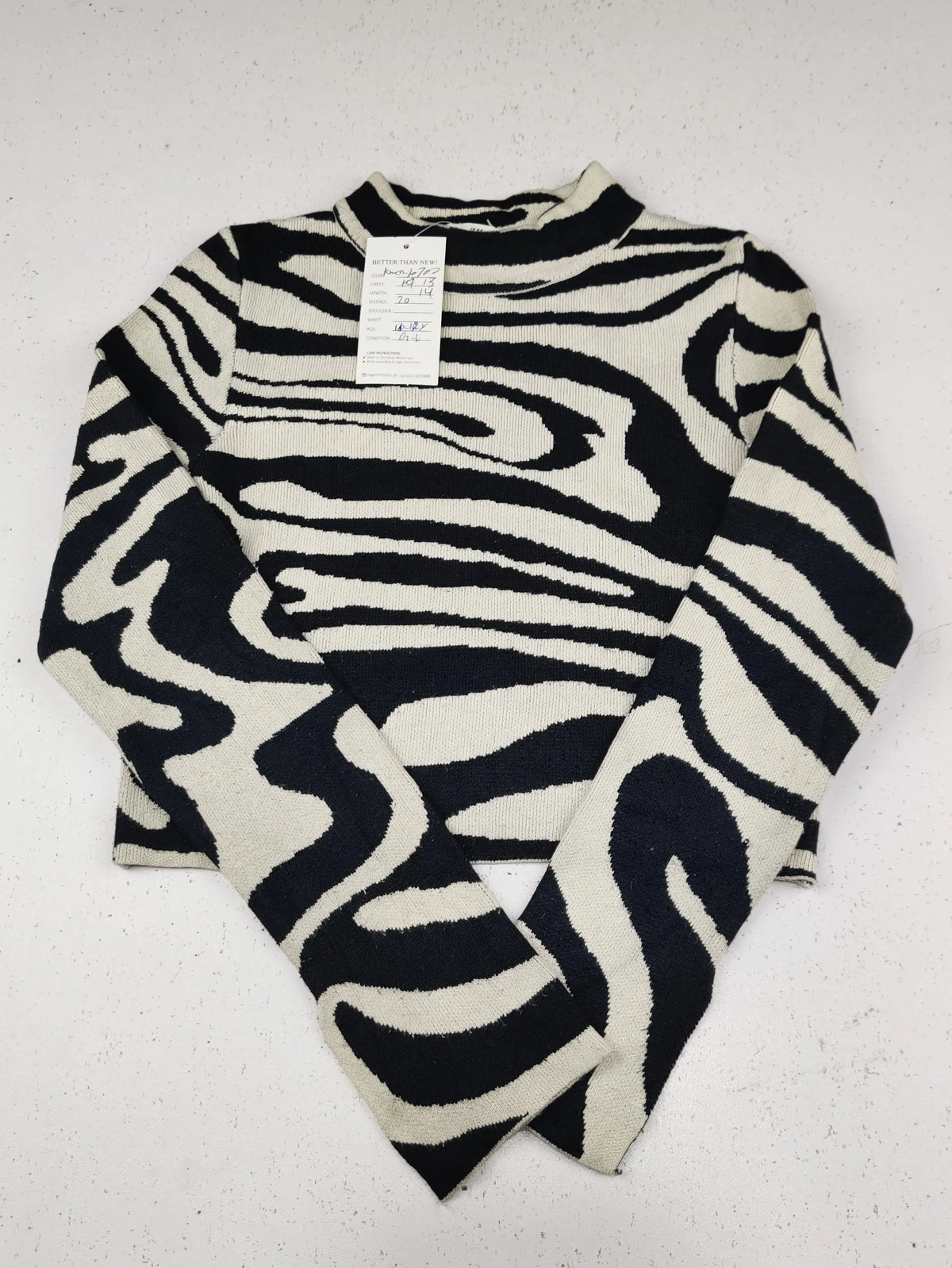 Buy online pre-used pre-loved 100% authentic & Original branded H&M (KWG-10700) available in Pakistan. Top international brands avilable.