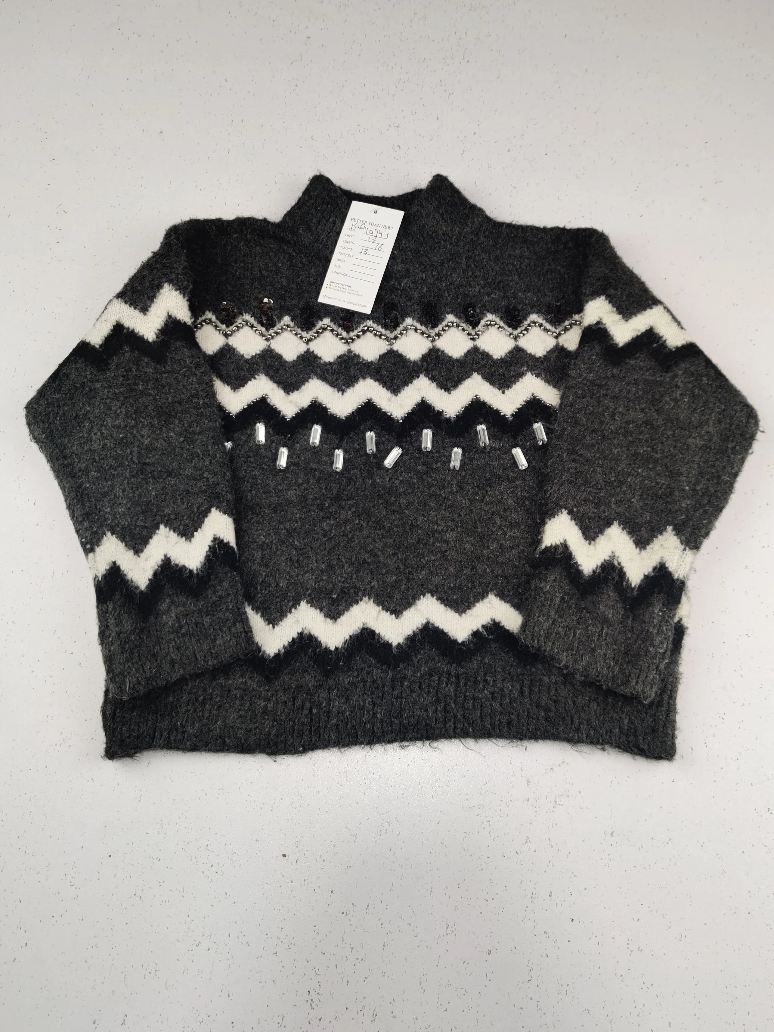 Buy online pre-used pre-loved 100% authentic & Original branded Marks & Spencer (KWG-10744) available in Pakistan. Top international brands avilable.