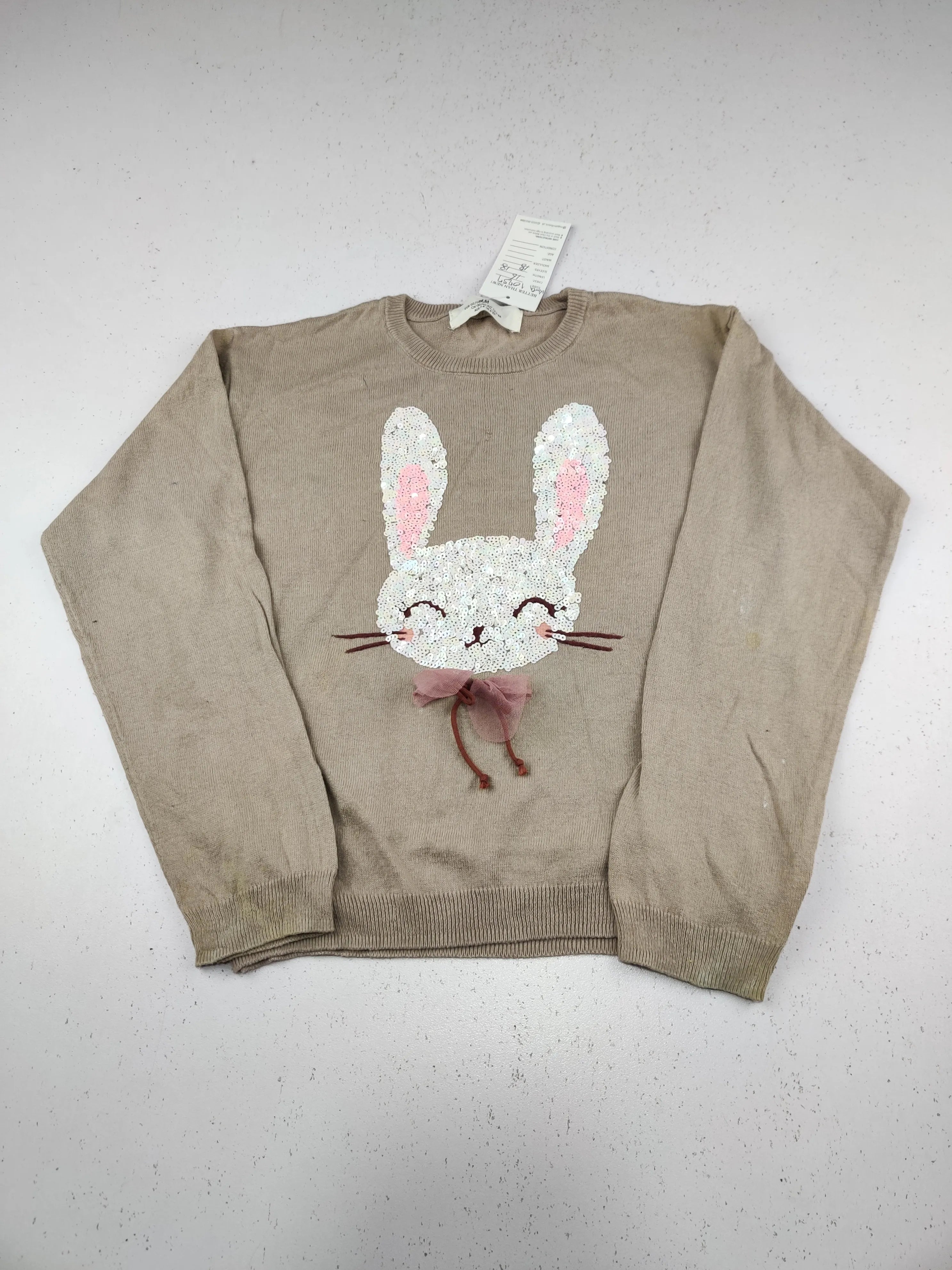Buy online pre-used pre-loved 100% authentic & Original branded H&M (KWG-10757) available in Pakistan. Top international brands avilable.