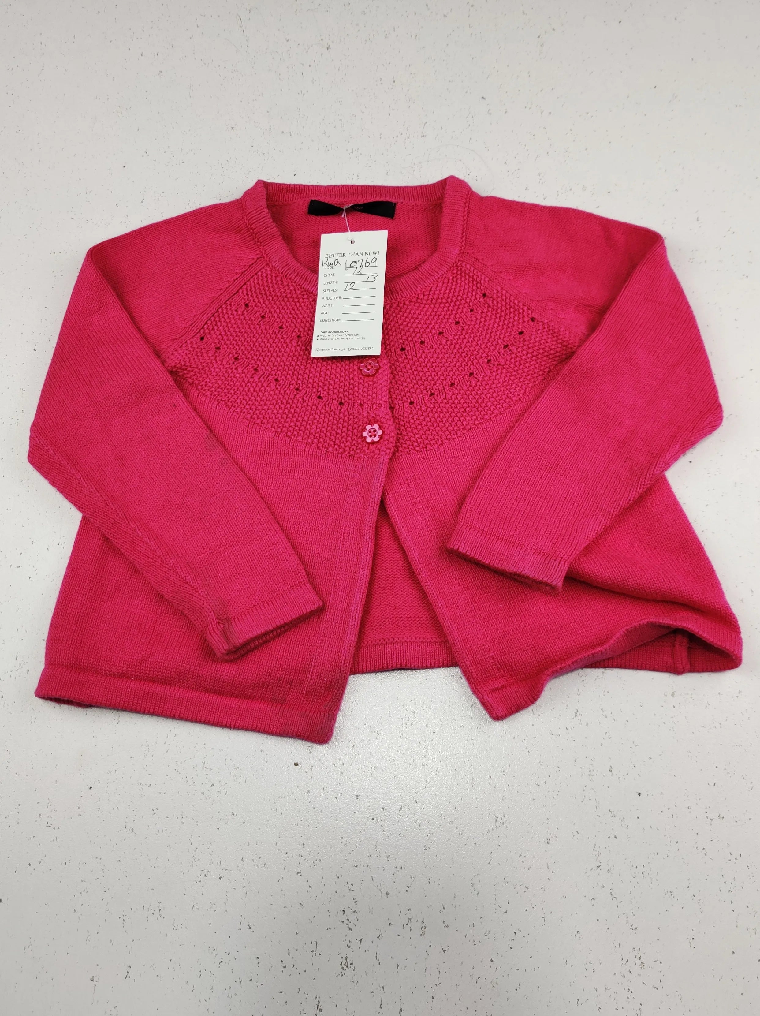 Buy online pre-used pre-loved 100% authentic & Original branded George (KWG-10769) available in Pakistan. Top international brands avilable.