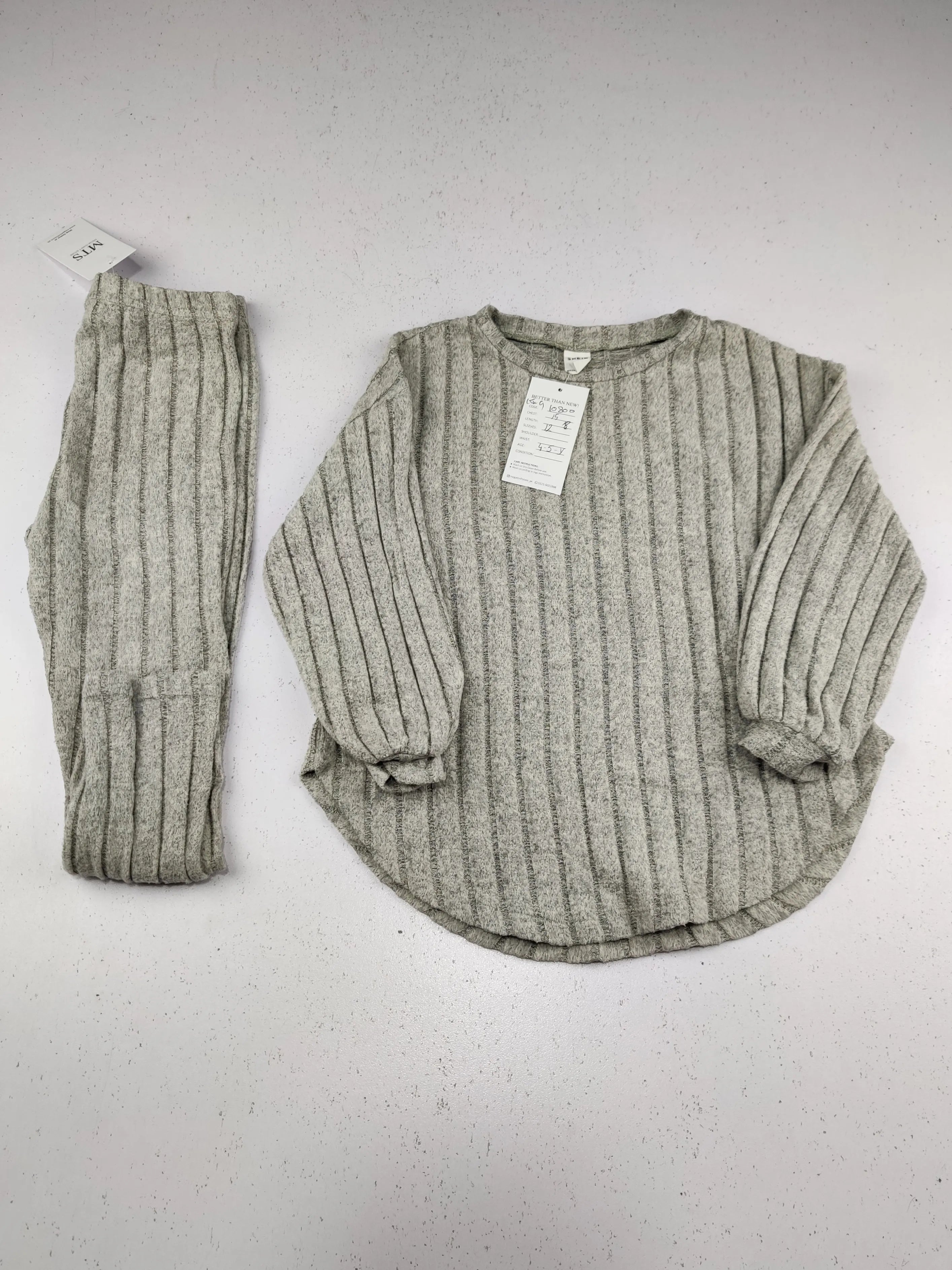 Buy online pre-used pre-loved 100% authentic & Original branded Shein (KWG-10800) available in Pakistan. Top international brands avilable.