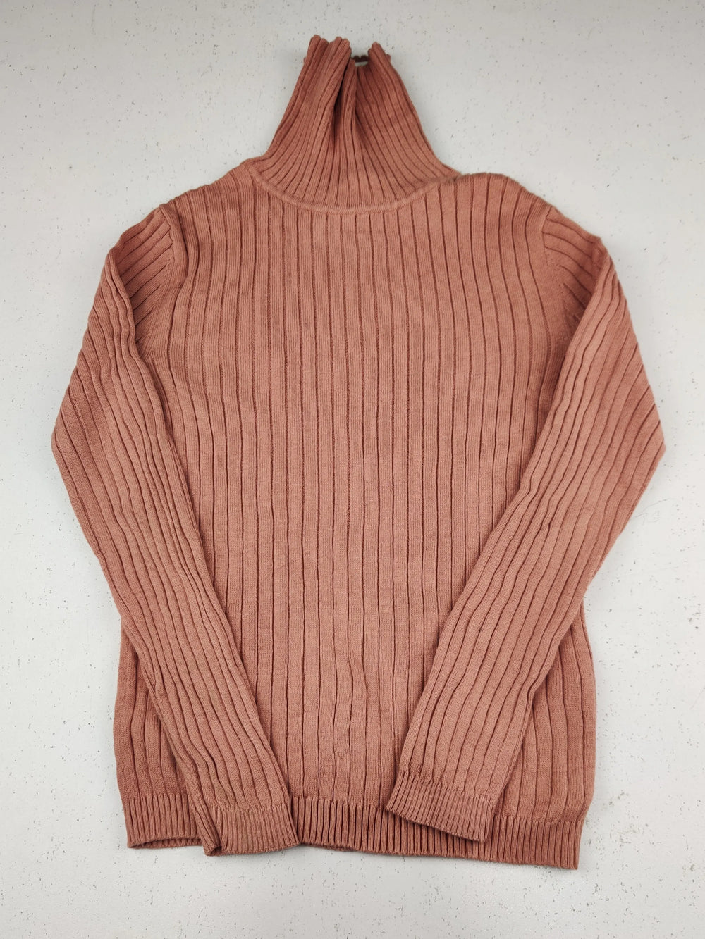 Buy online pre-used pre-loved 100% authentic & Original branded George (KWG-10808) available in Pakistan. Top international brands avilable.