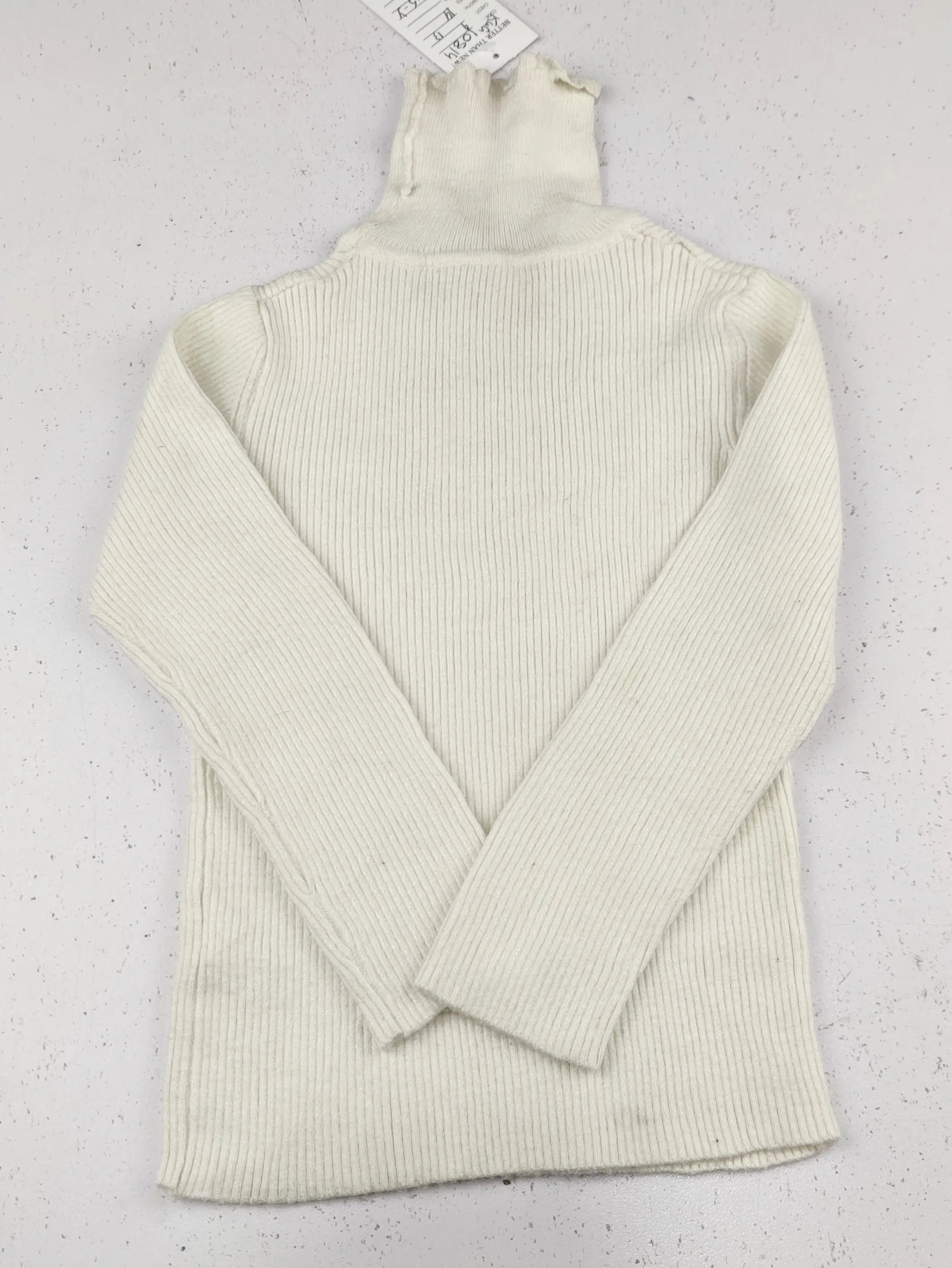 Buy online pre-used pre-loved 100% authentic & Original branded Unknown Brand (KWG-10814) available in Pakistan. Top international brands avilable.