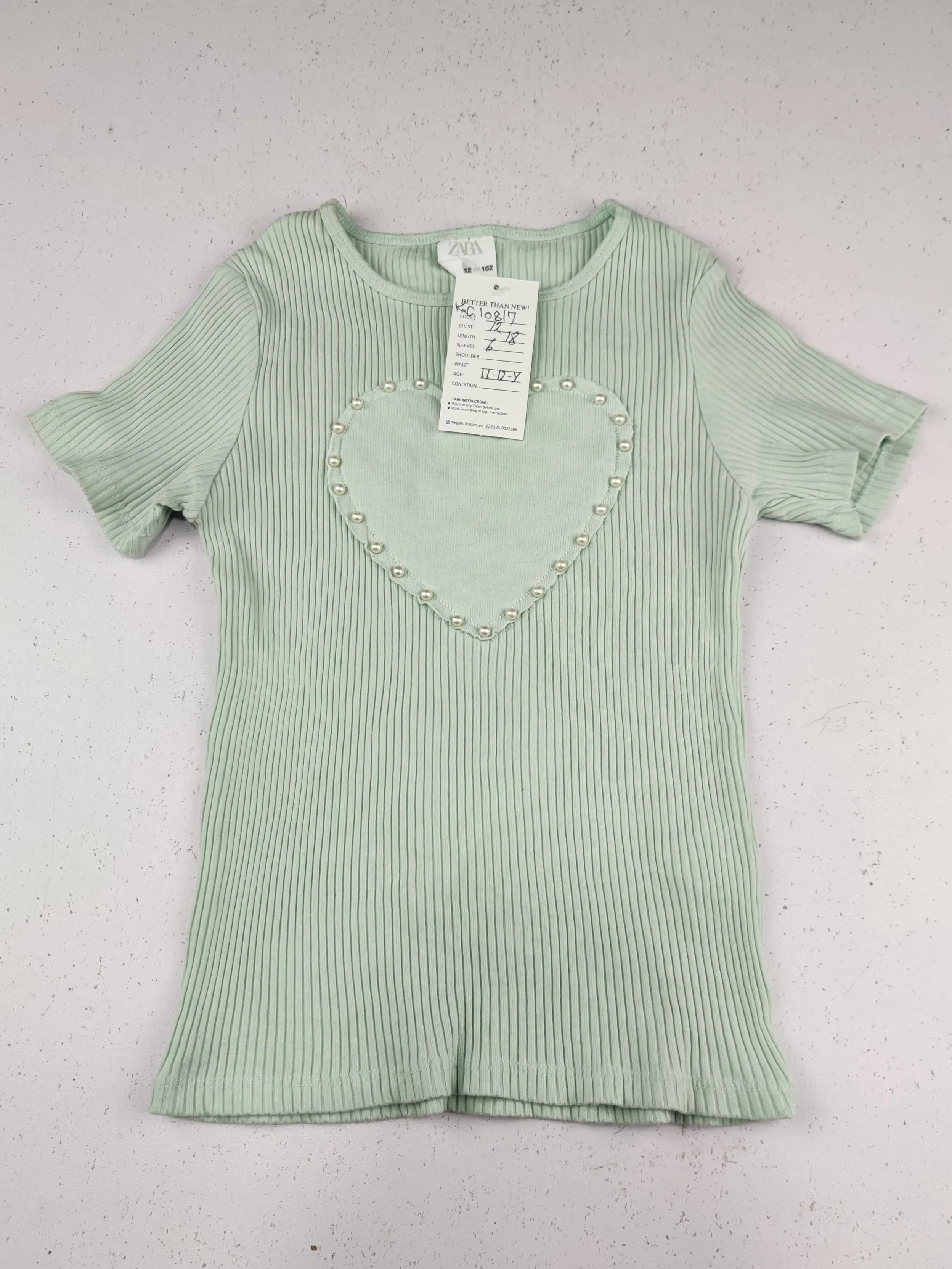 Buy online pre-used pre-loved 100% authentic & Original branded Zara (KWG-10817) available in Pakistan. Top international brands avilable.