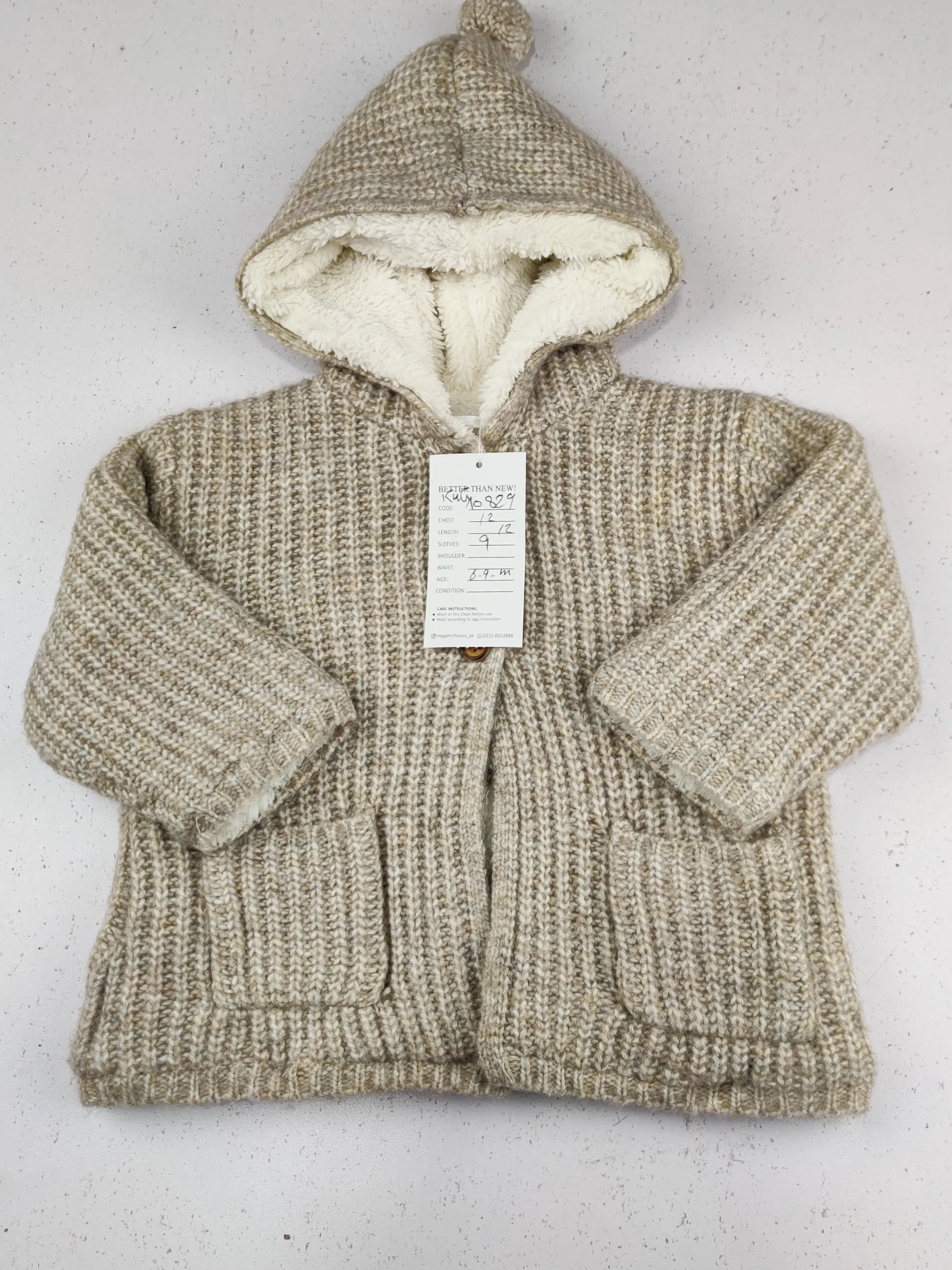 Buy online pre-used pre-loved 100% authentic & Original branded Unknown Brand (KWG-10829) available in Pakistan. Top international brands avilable.