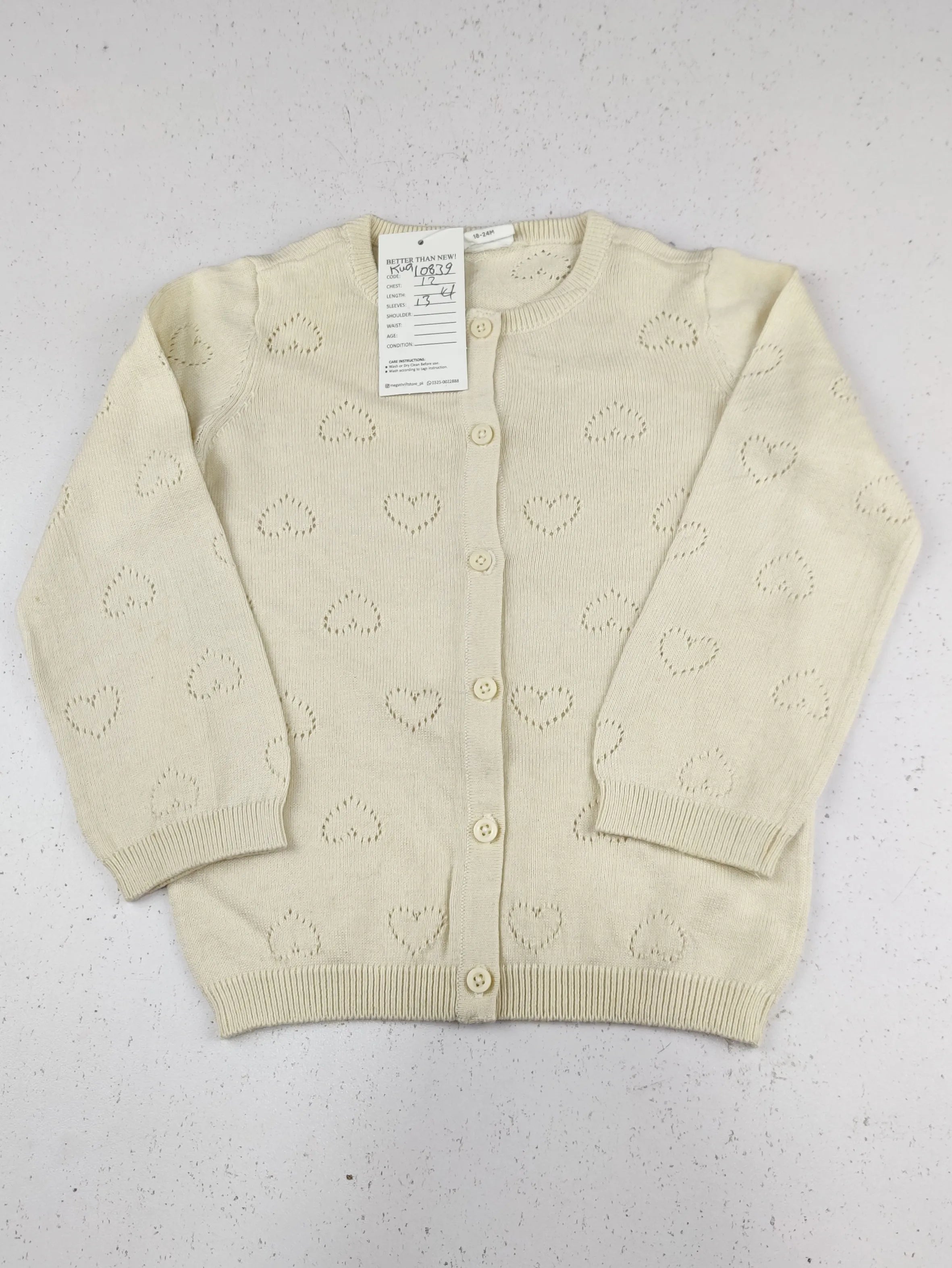 Buy online pre-used pre-loved 100% authentic & Original branded Fred & Flo (KWG-10839) available in Pakistan. Top international brands avilable.