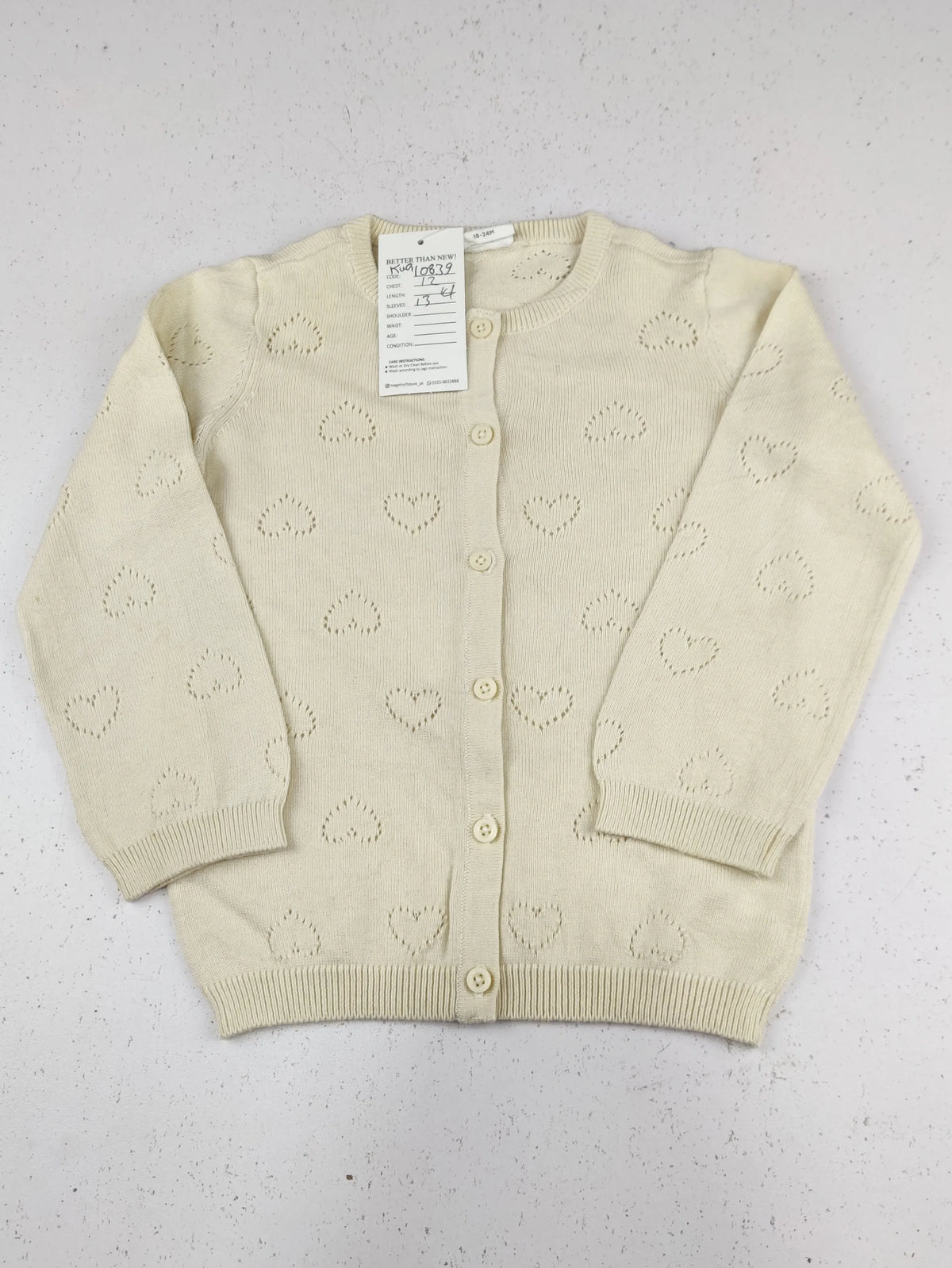 Buy online pre-used pre-loved 100% authentic & Original branded Fred & Flo (KWG-10839) available in Pakistan. Top international brands avilable.
