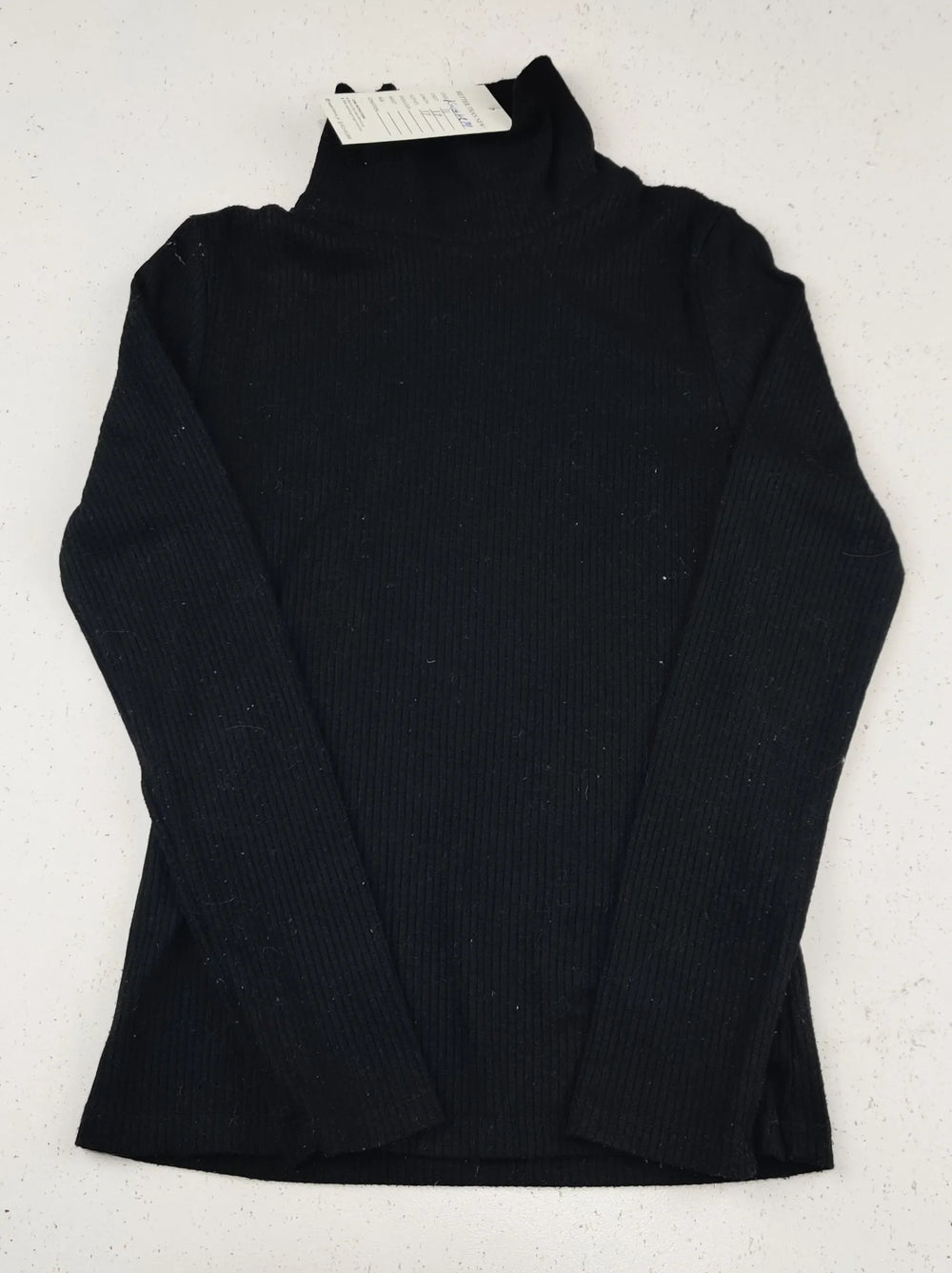 Buy online pre-used pre-loved 100% authentic & Original branded F&F (KWG-10879) available in Pakistan. Top international brands avilable.