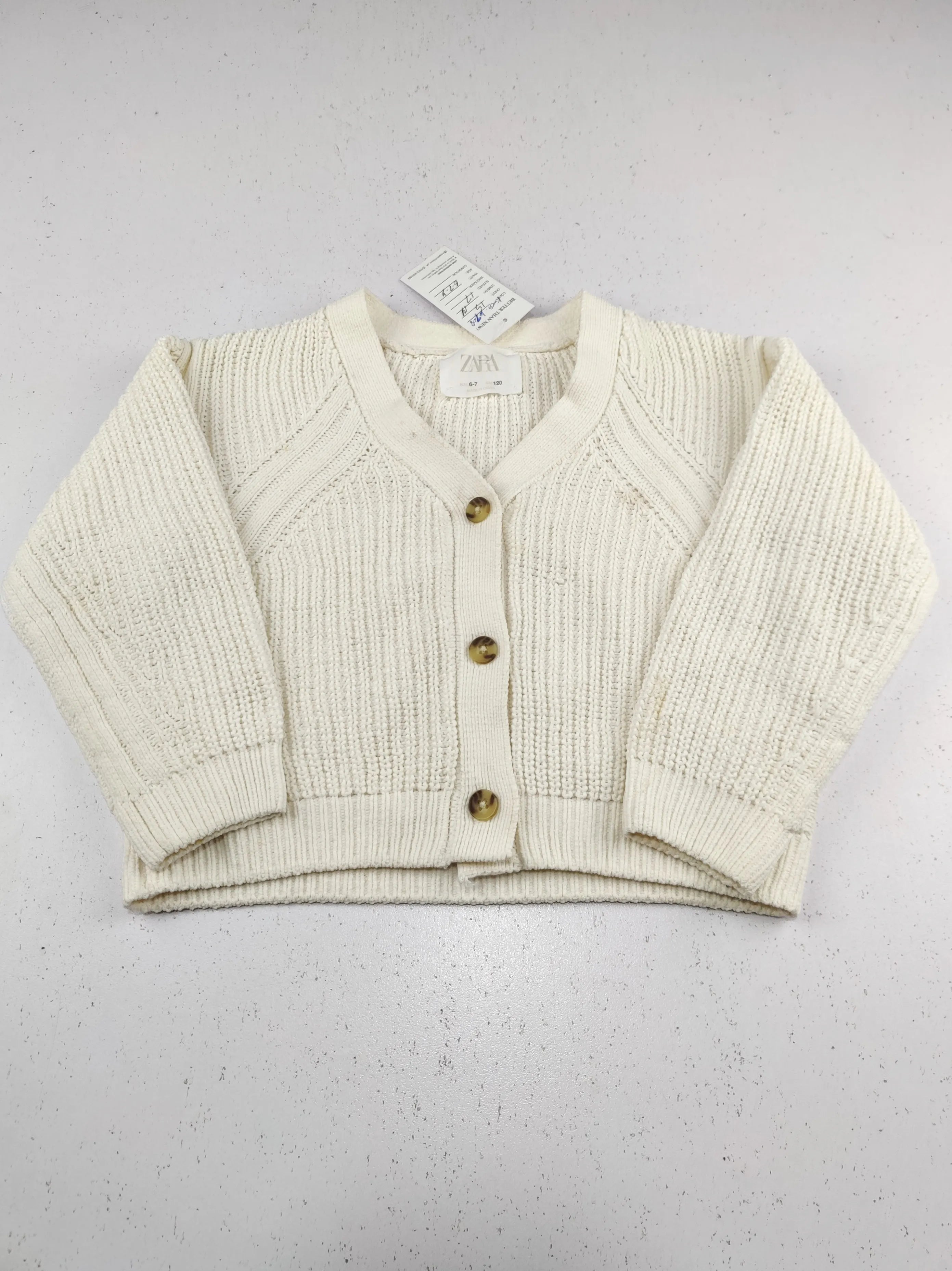 Buy online pre-used pre-loved 100% authentic & Original branded Zara (KWG-10908) available in Pakistan. Top international brands avilable.