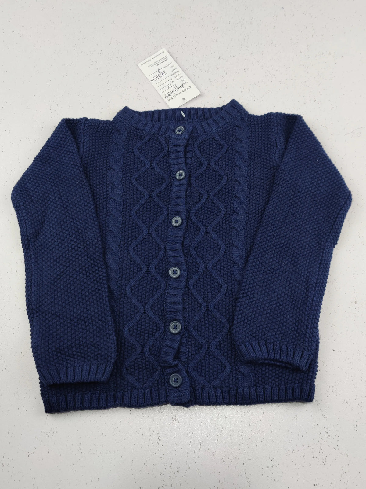 Buy online pre-used pre-loved 100% authentic & Original branded Unknown Brand (KWG-10914) available in Pakistan. Top international brands avilable.