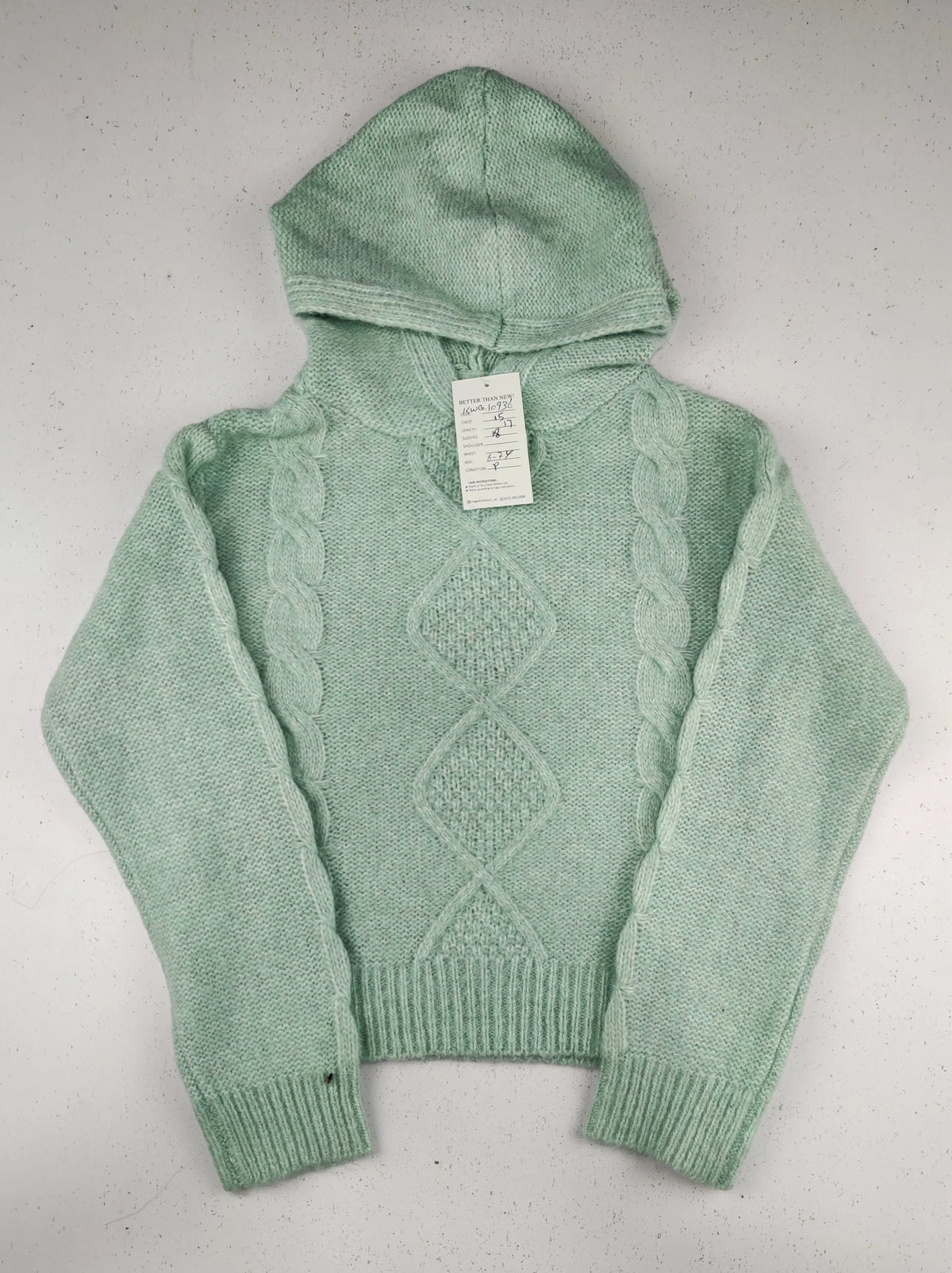 Buy online pre-used pre-loved 100% authentic & Original branded Unknown Brand (KWG-10936) available in Pakistan. Top international brands avilable.