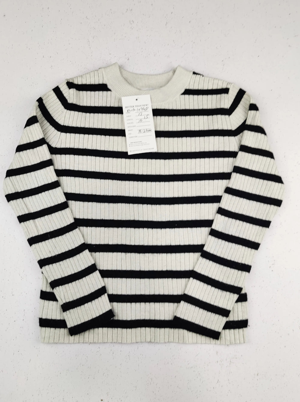 Buy online pre-used pre-loved 100% authentic & Original branded Zara (KWG-10948) available in Pakistan. Top international brands avilable.