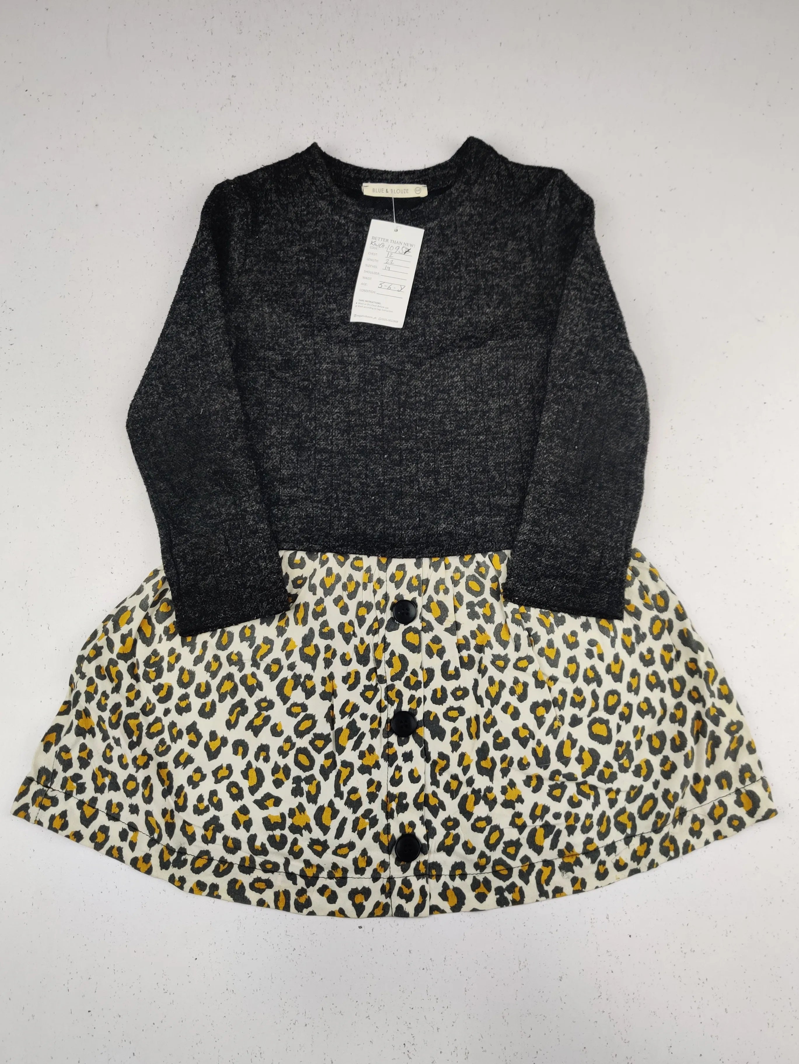 Buy online pre-used pre-loved 100% authentic & Original branded Blue & Blouse (KWG-10957) available in Pakistan. Top international brands avilable.