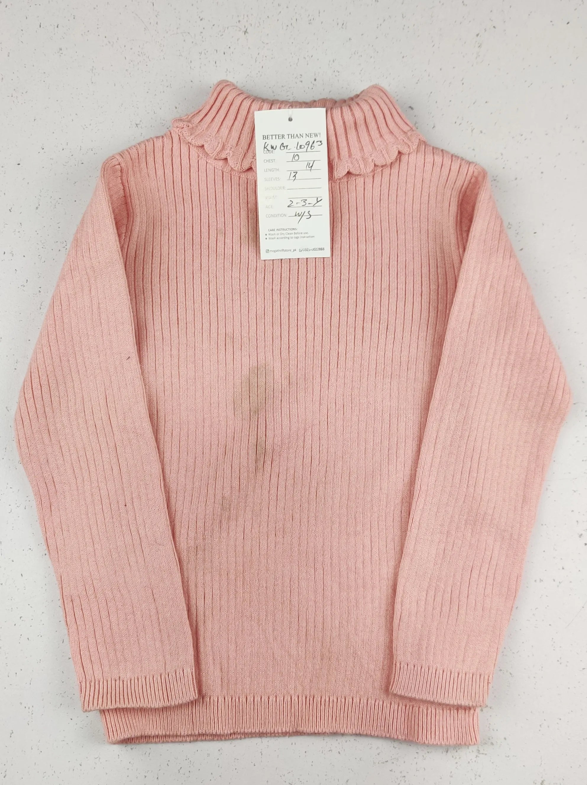 Buy online pre-used pre-loved 100% authentic & Original branded Unknown Brand (KWG-10963) available in Pakistan. Top international brands avilable.