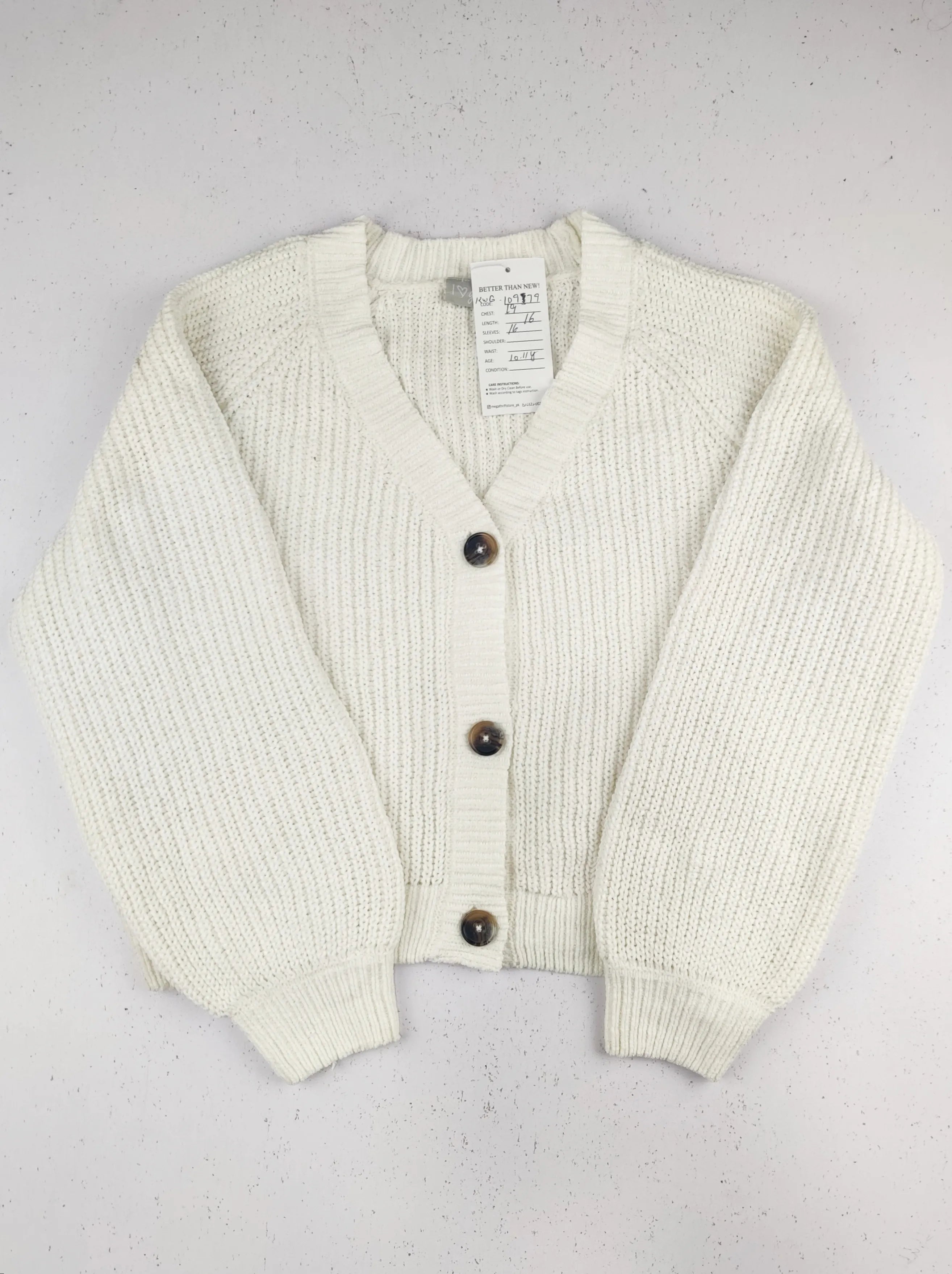 Buy online pre-used pre-loved 100% authentic & Original branded I Love Girlswear (KWG-10979) available in Pakistan. Top international brands avilable.