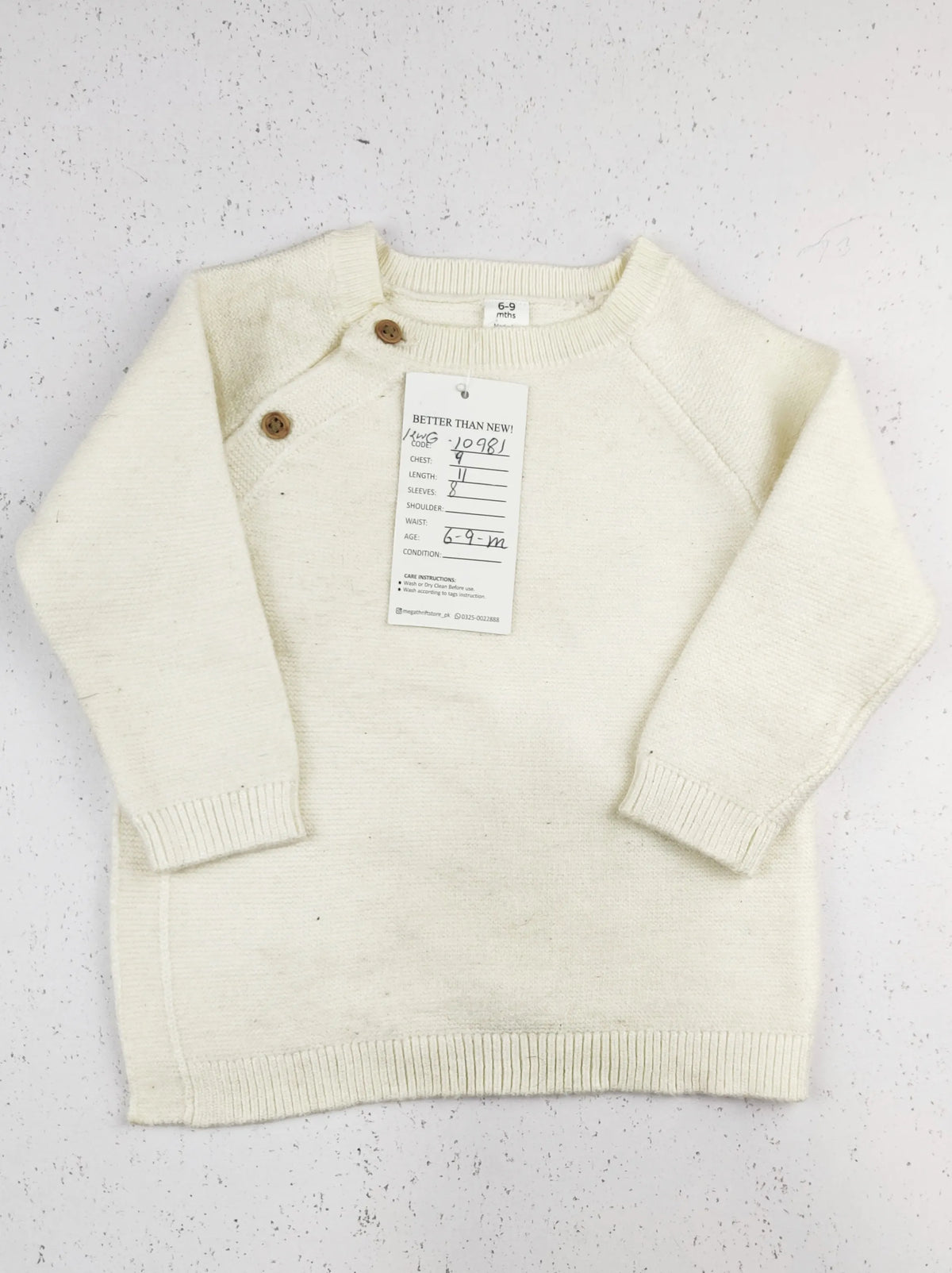 Buy online pre-used pre-loved 100% authentic & Original branded Marks & Spencer (KWG-10981) available in Pakistan. Top international brands avilable.
