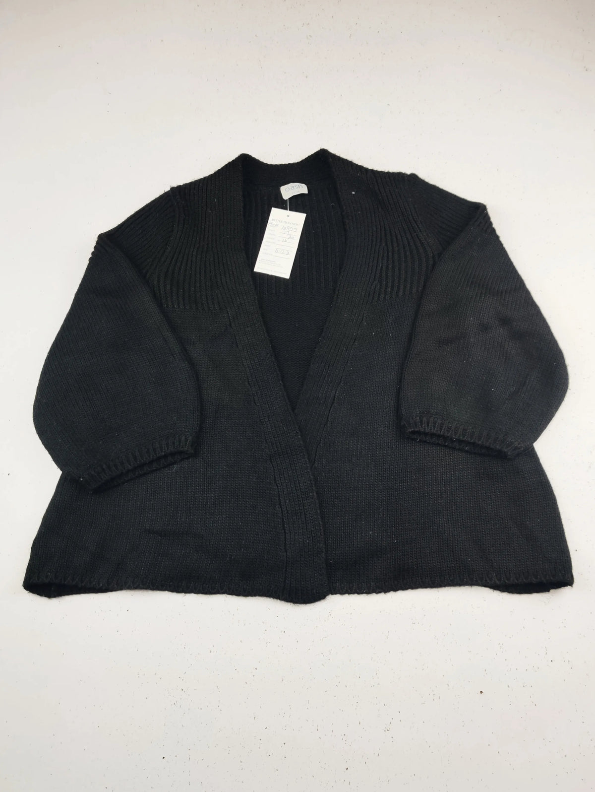 Buy online pre-used pre-loved 100% authentic & Original branded Oasis (KWG-10993) available in Pakistan. Top international brands avilable.
