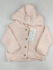 Buy online pre-used pre-loved 100% authentic & Original branded Unknown Brand (KWG-11001) available in Pakistan. Top international brands avilable.