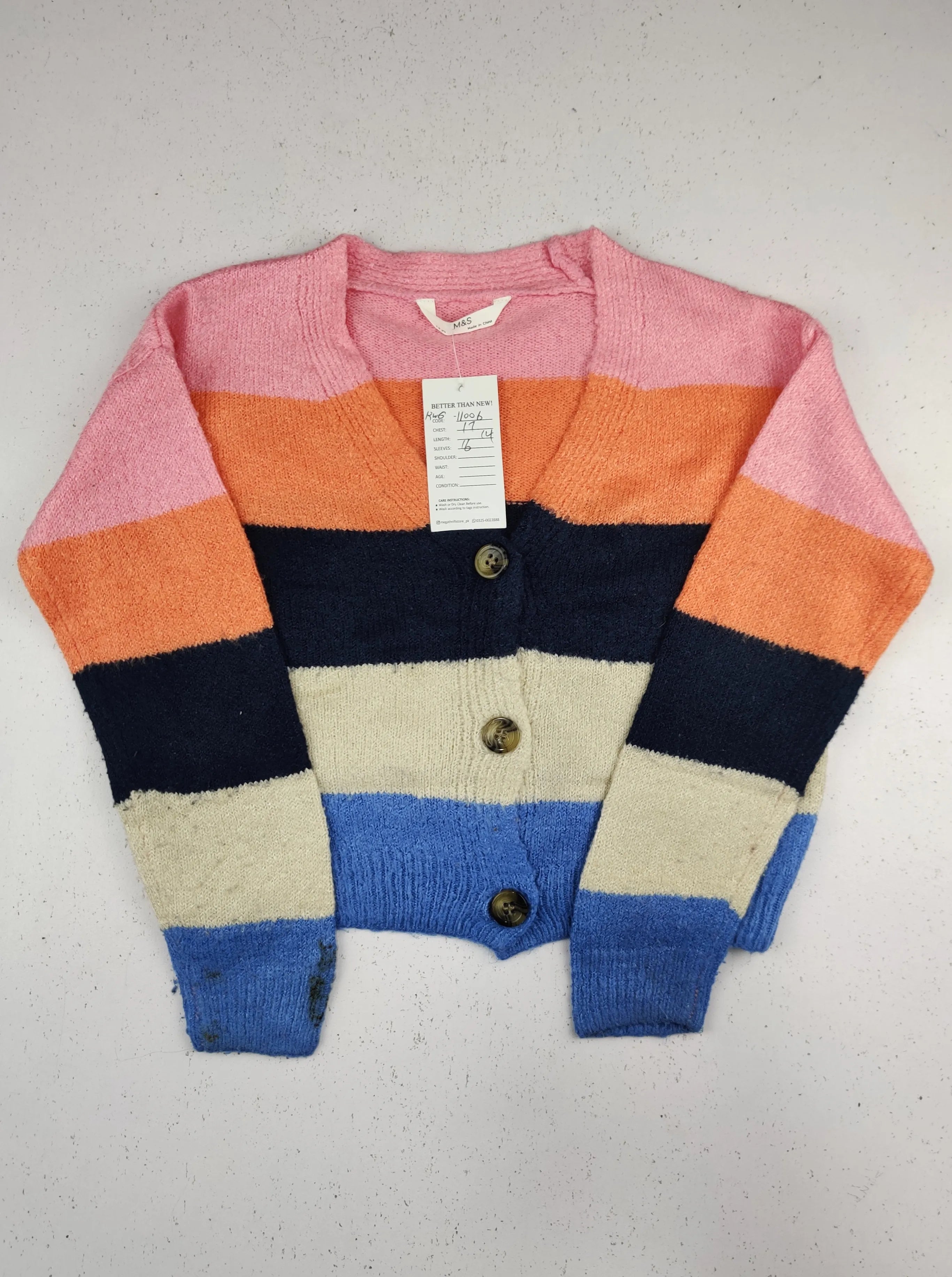 Buy online pre-used pre-loved 100% authentic & Original branded Marks & Spencer (KWG-11006) available in Pakistan. Top international brands avilable.