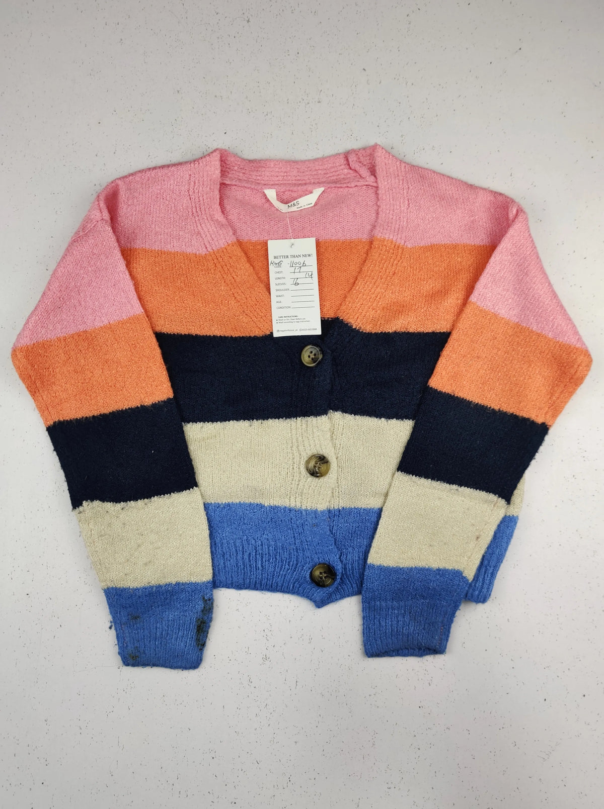 Buy online pre-used pre-loved 100% authentic & Original branded Marks & Spencer (KWG-11006) available in Pakistan. Top international brands avilable.