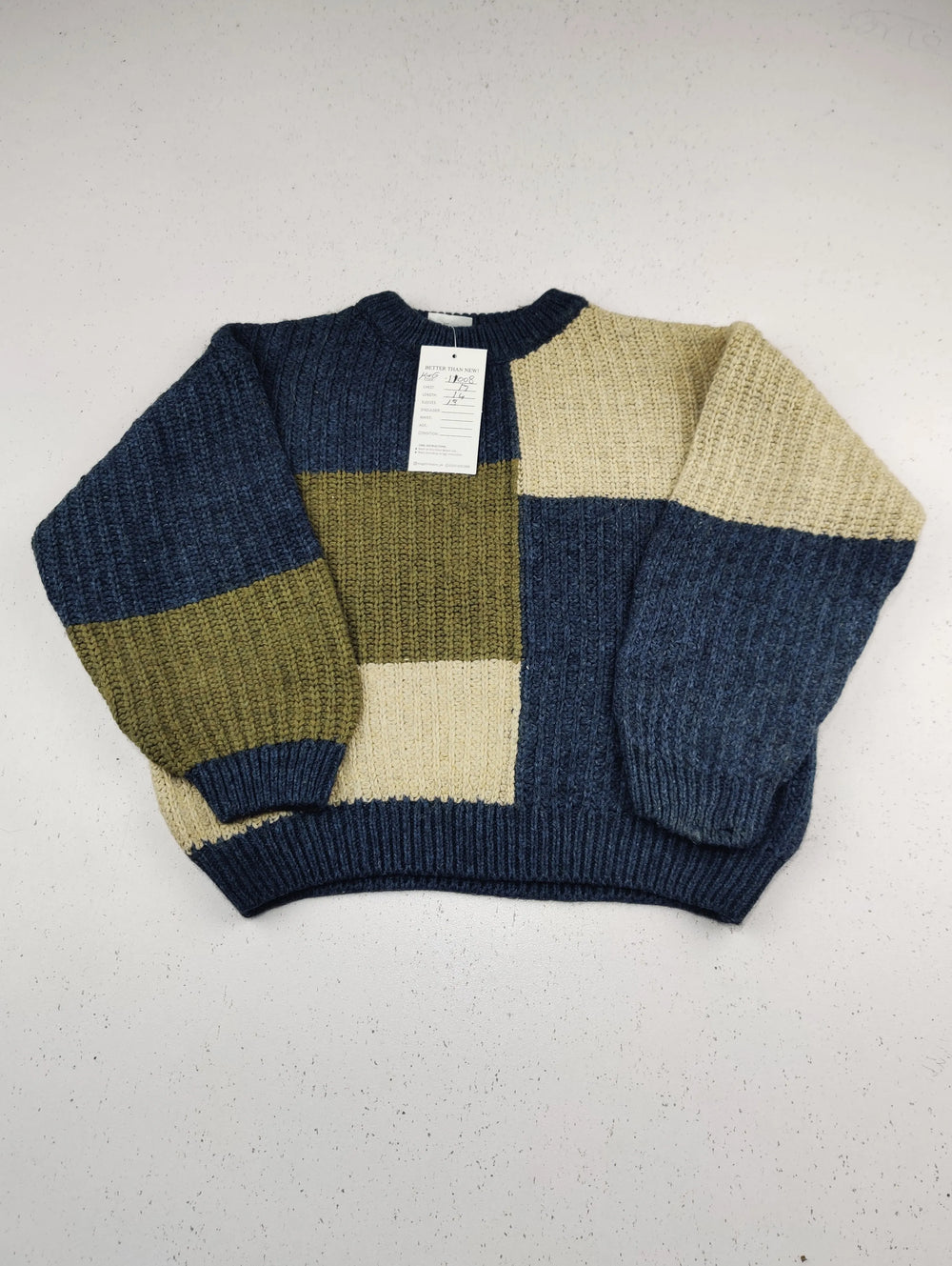 Buy online pre-used pre-loved 100% authentic & Original branded Zara (KWG-11008) available in Pakistan. Top international brands avilable.