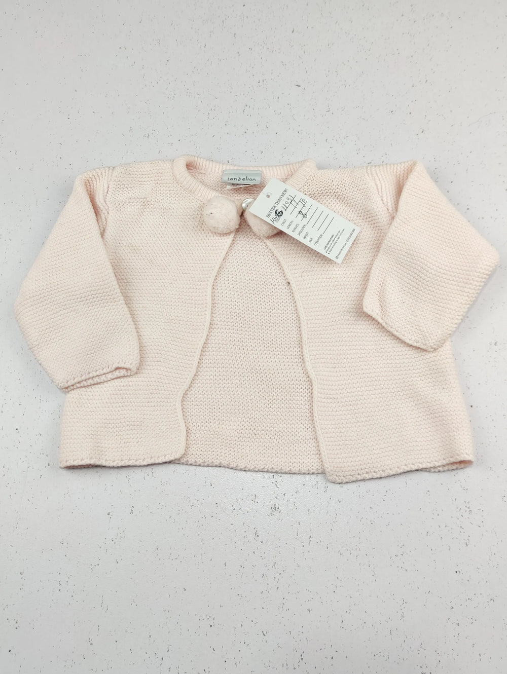 Buy online pre-used pre-loved 100% authentic & Original branded Dandelion (KWG-11031) available in Pakistan. Top international brands avilable.