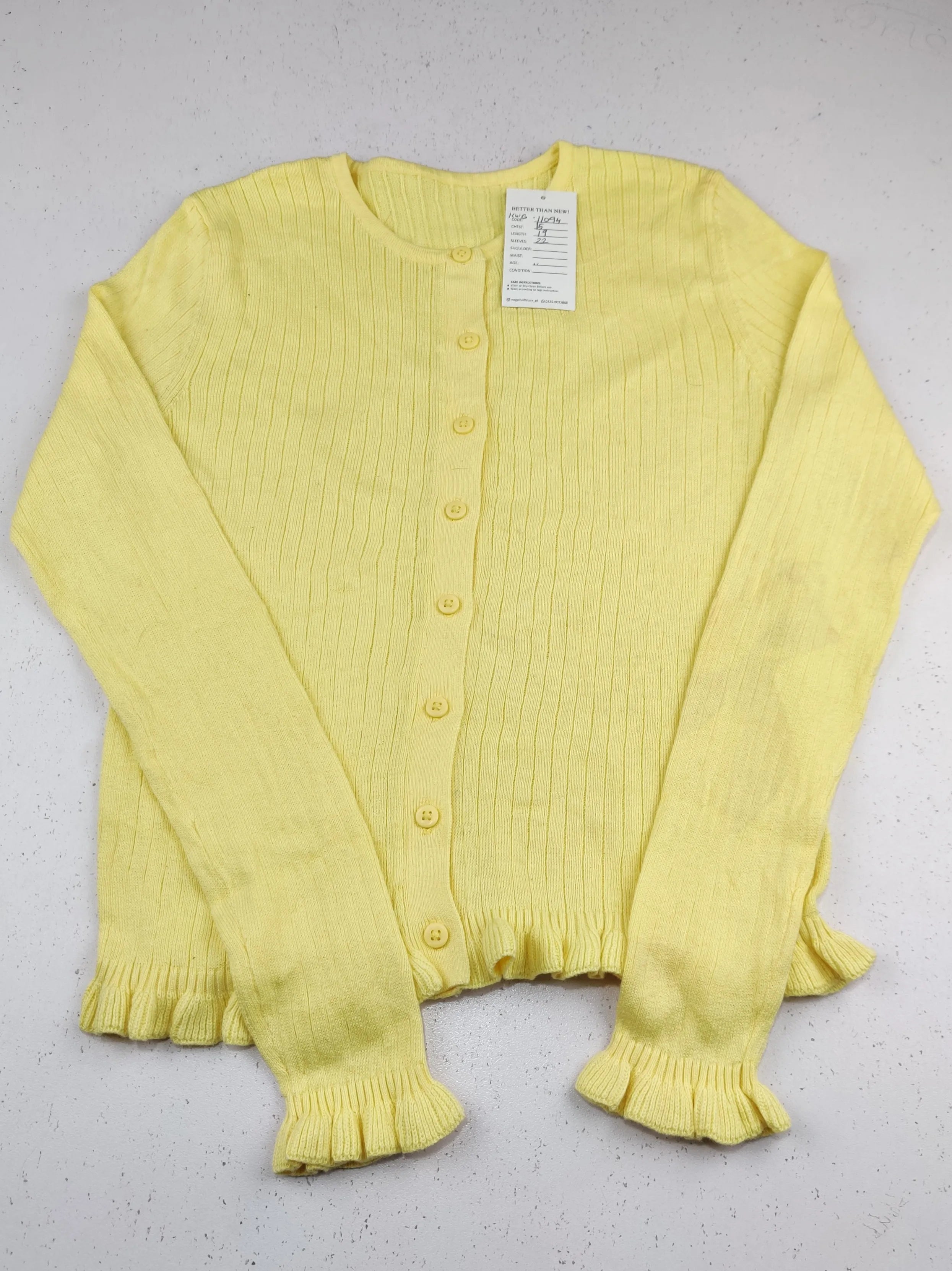 Buy online pre-used pre-loved 100% authentic & Original branded Dunnes Stores (KWG-11094) available in Pakistan. Top international brands avilable.