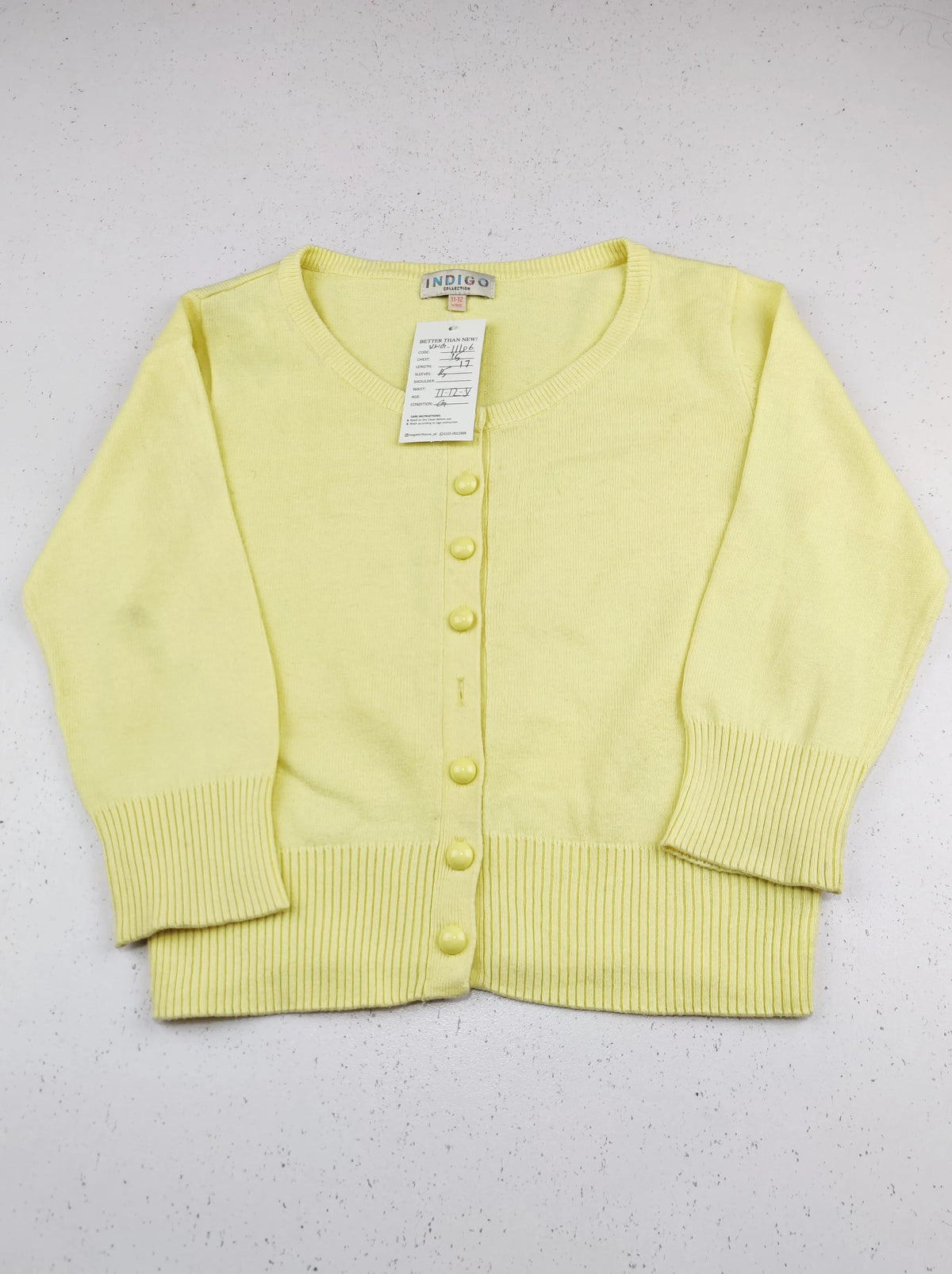 Buy online pre-used pre-loved 100% authentic & Original branded Marks & Spencer (KWG-11106) available in Pakistan. Top international brands avilable.