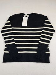 Buy online pre-used pre-loved 100% authentic & Original branded H&M (KWG-11107) available in Pakistan. Top international brands avilable.