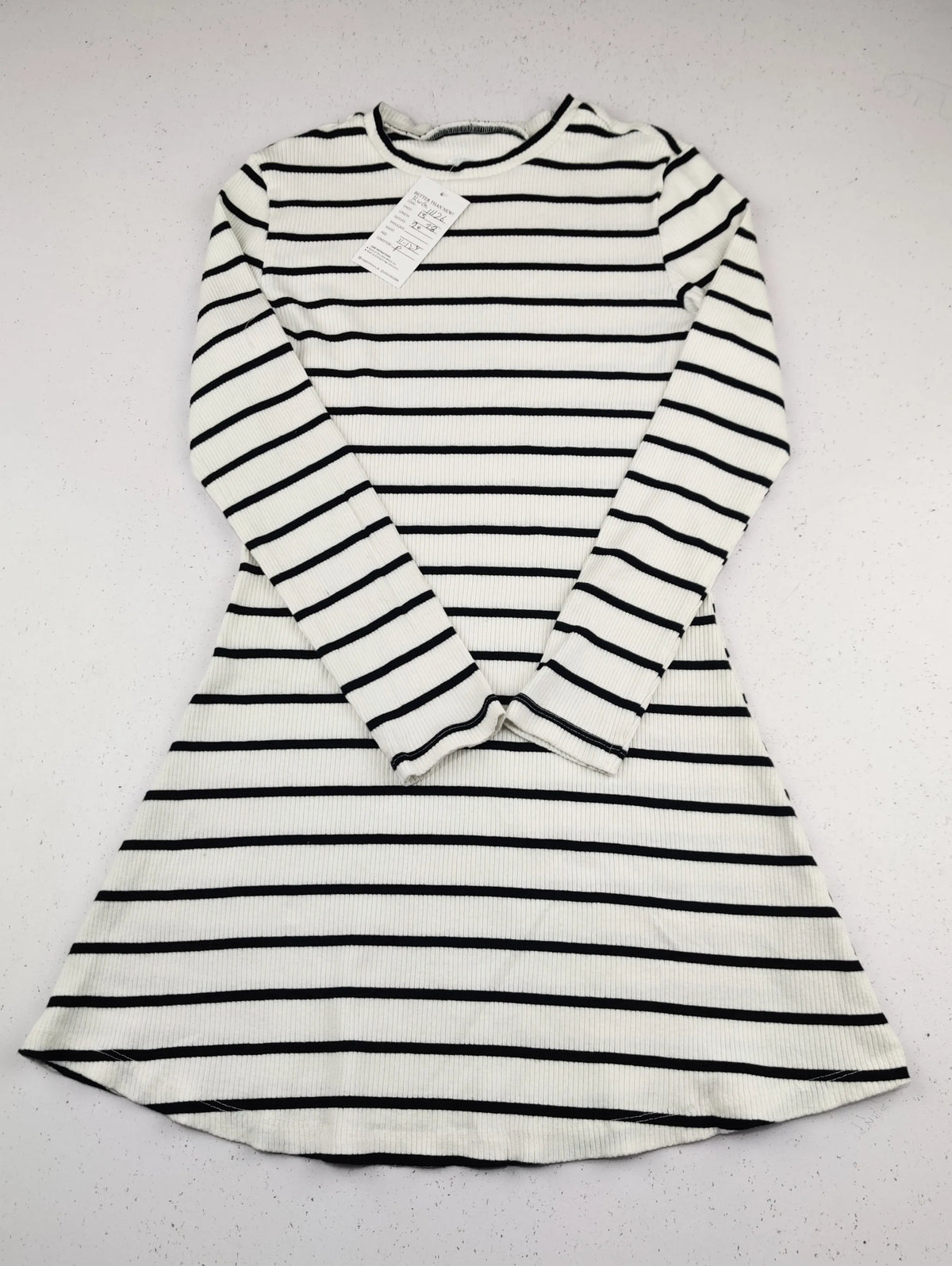 Buy online pre-used pre-loved 100% authentic & Original branded Primark (KWG-11126) available in Pakistan. Top international brands avilable.