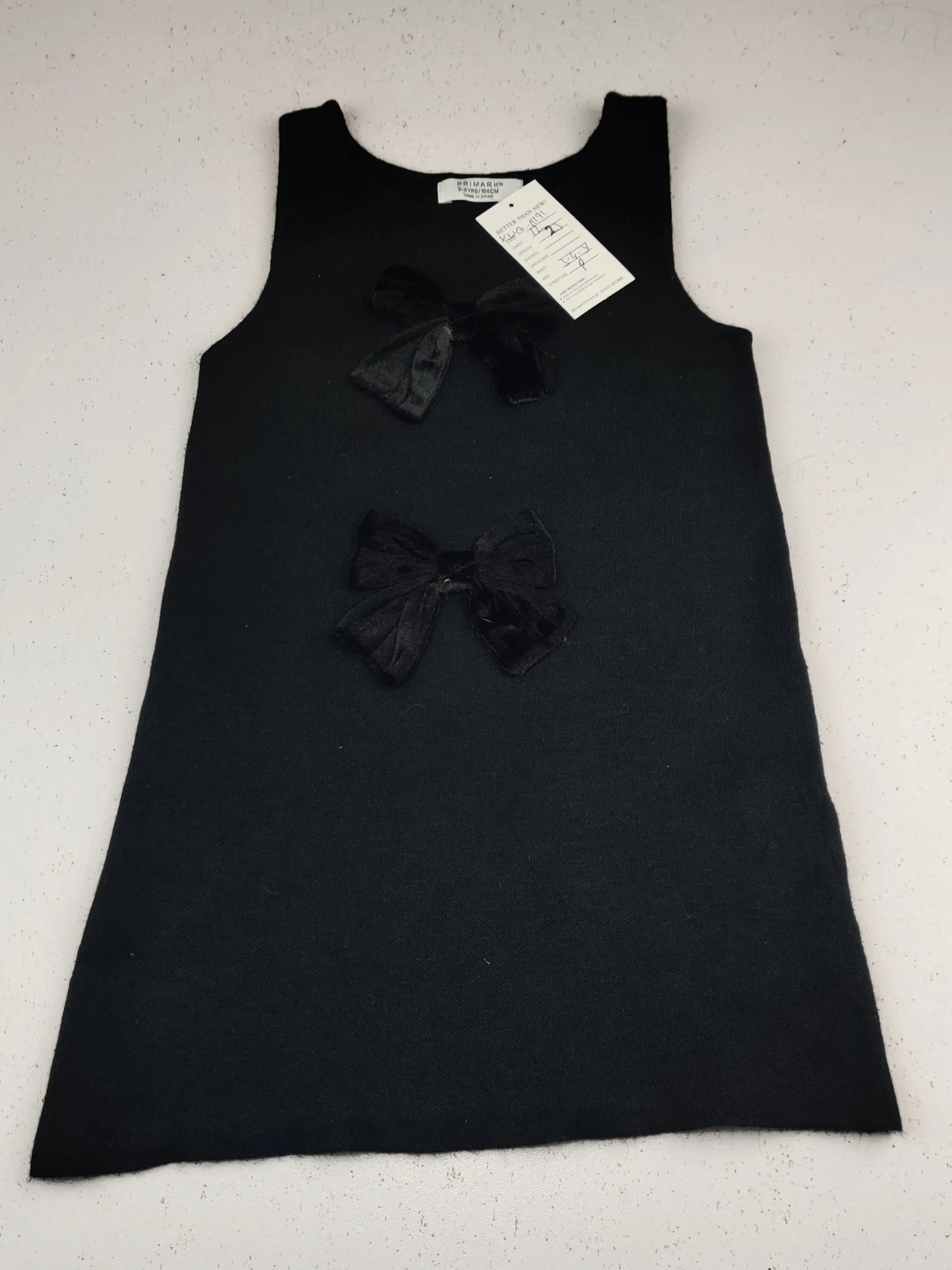 Buy online pre-used pre-loved 100% authentic & Original branded Primark (KWG-11191) available in Pakistan. Top international brands avilable.