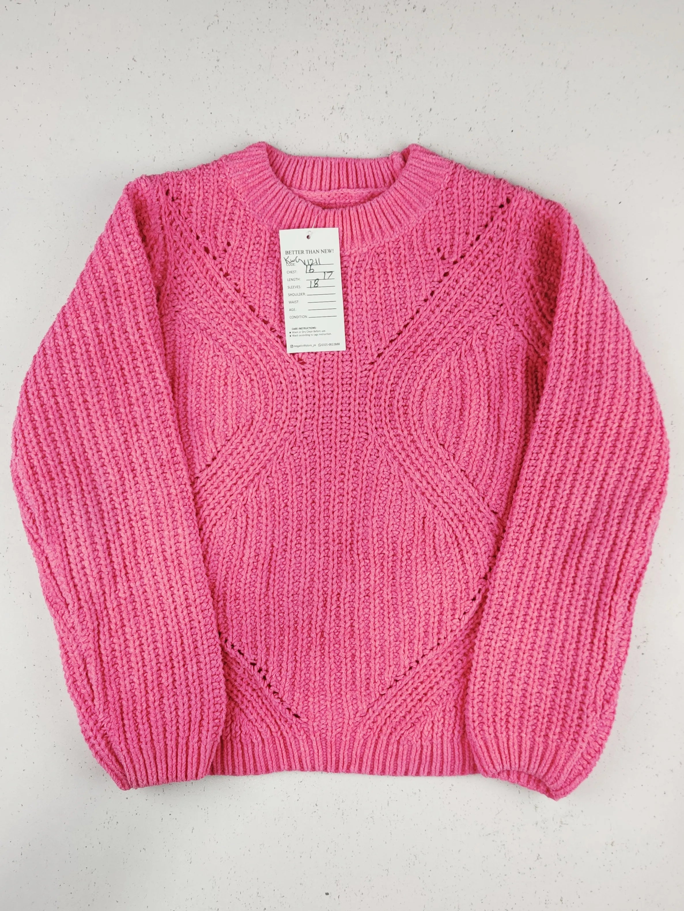 Buy online pre-used pre-loved 100% authentic & Original branded F&F (KWG-11211) available in Pakistan. Top international brands avilable.