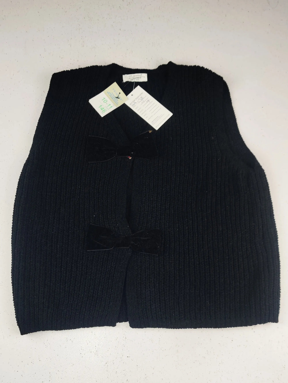 Buy online pre-used pre-loved 100% authentic & Original branded Primark (KWG-11315) available in Pakistan. Top international brands avilable.