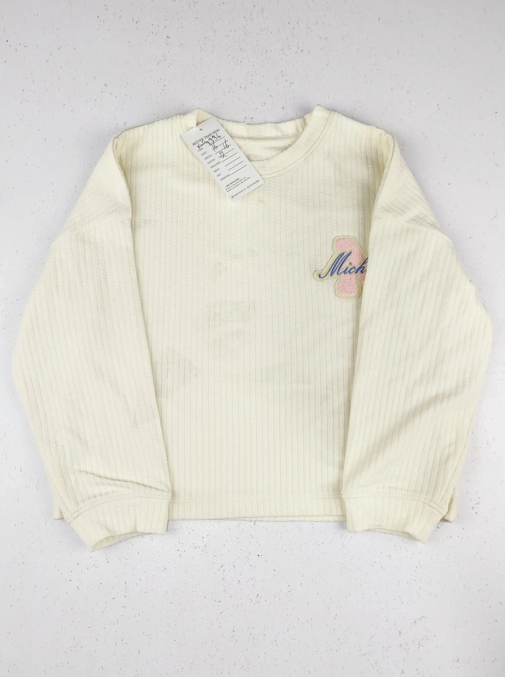 Buy online pre-used pre-loved 100% authentic & Original branded Unknown Brand (KWG-11336) available in Pakistan. Top international brands avilable.