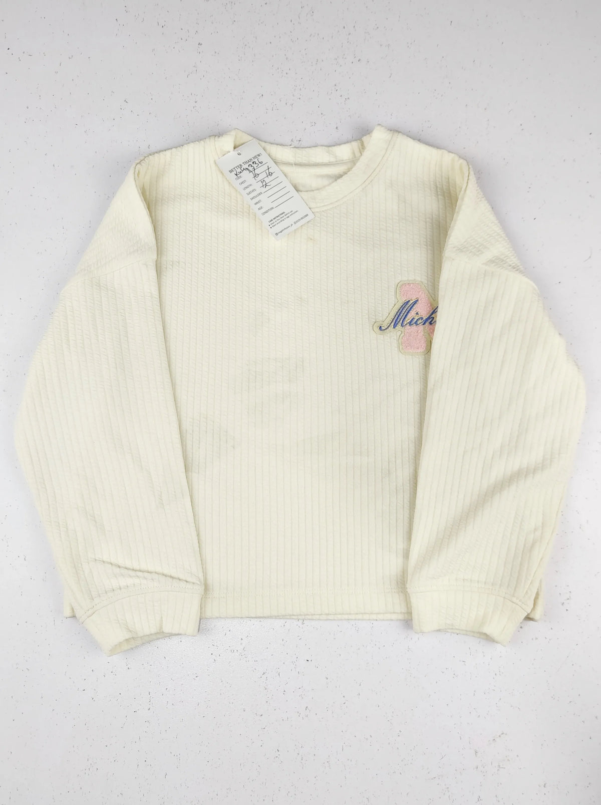 Buy online pre-used pre-loved 100% authentic & Original branded Unknown Brand (KWG-11336) available in Pakistan. Top international brands avilable.