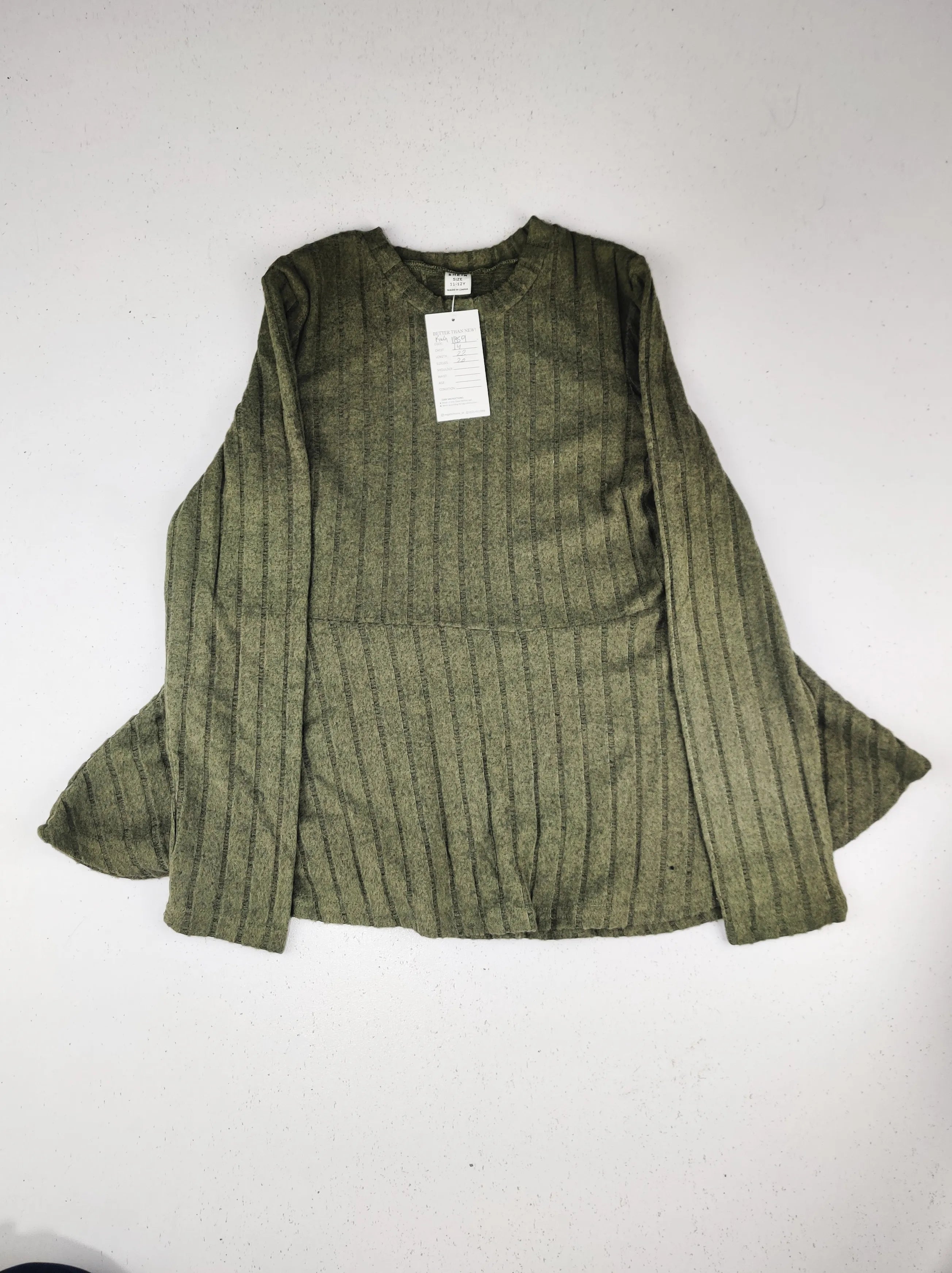Buy online pre-used pre-loved 100% authentic & Original branded Shein (KWG-11359) available in Pakistan. Top international brands avilable.