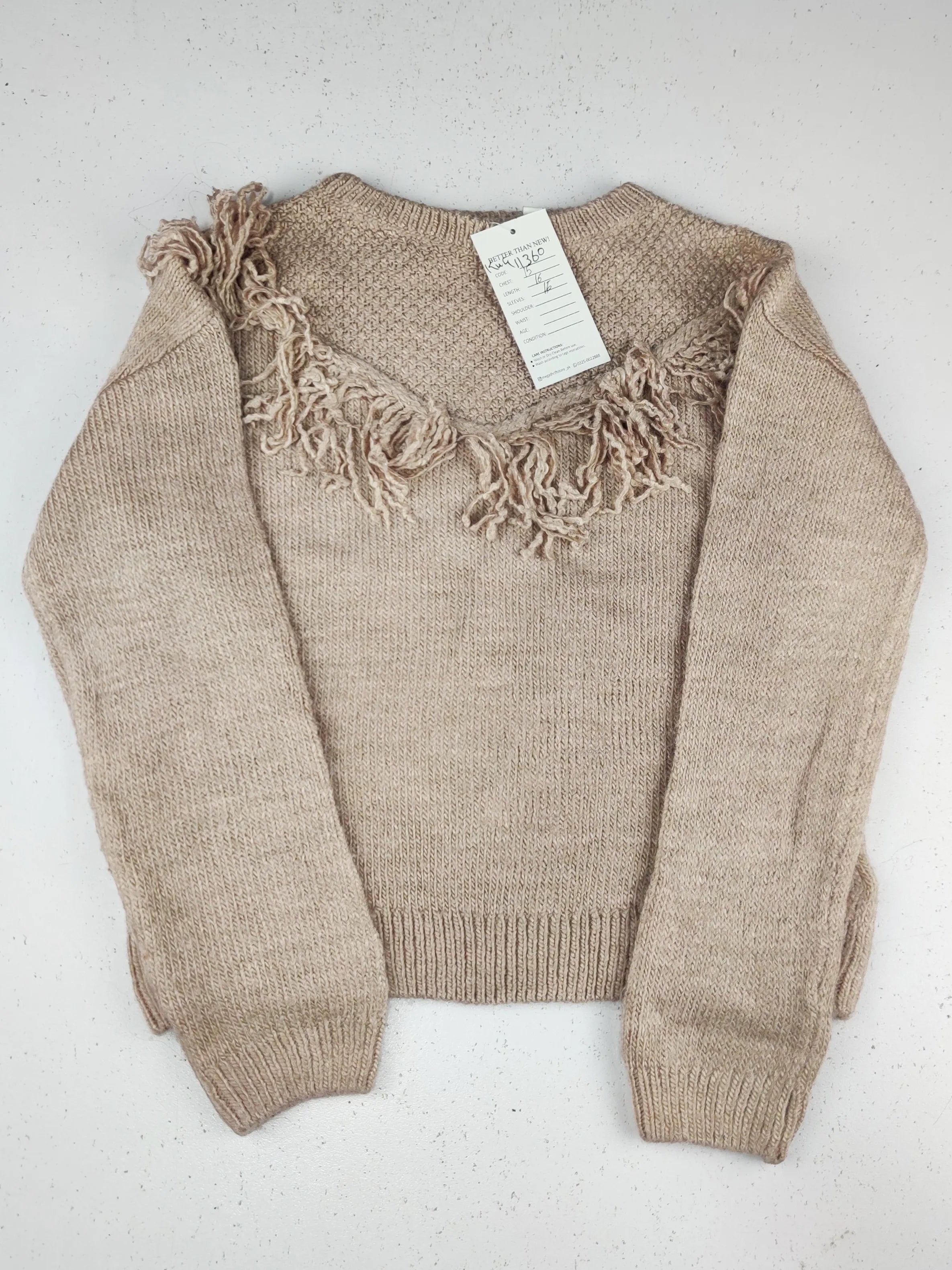 Buy online pre-used pre-loved 100% authentic & Original branded Outfit (KWG-11360) available in Pakistan. Top international brands avilable.
