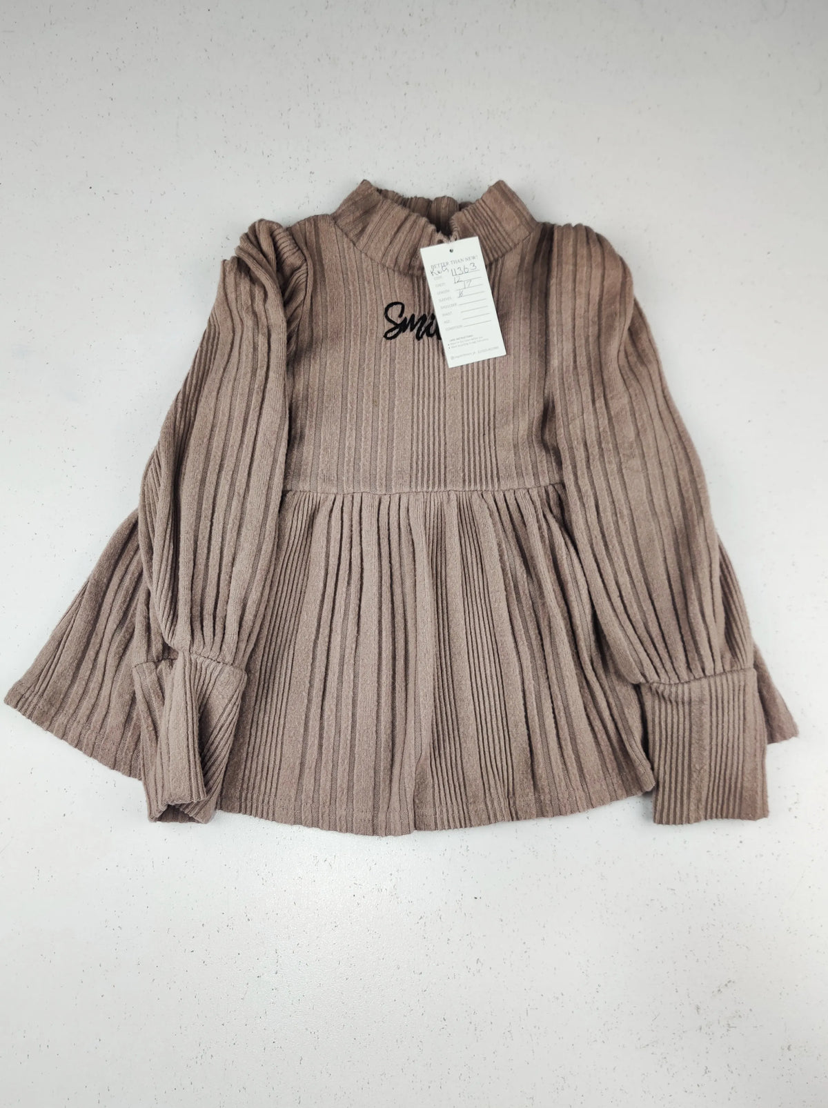 Buy online pre-used pre-loved 100% authentic & Original branded Shein (KWG-11363) available in Pakistan. Top international brands avilable.